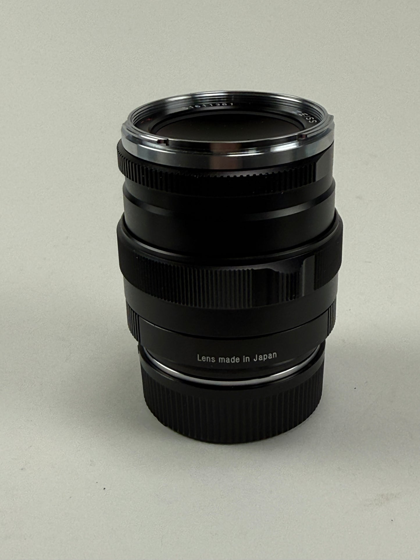 Carl Zeiss Distagon 35mm f1.4 ZM black for Leica M