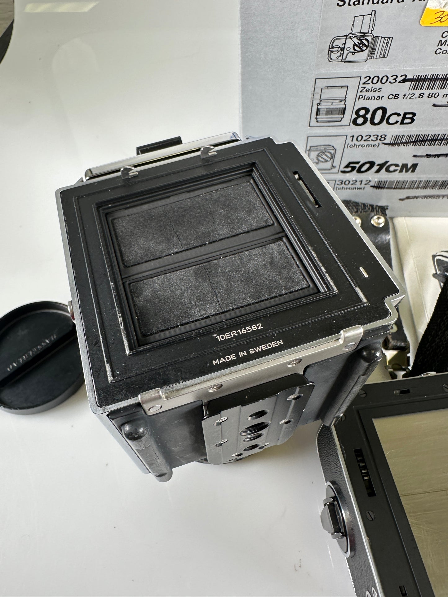 Hasselblad 501CM Film Camera Black CB 80mm f2.8 Lens, acute matte D, a12
