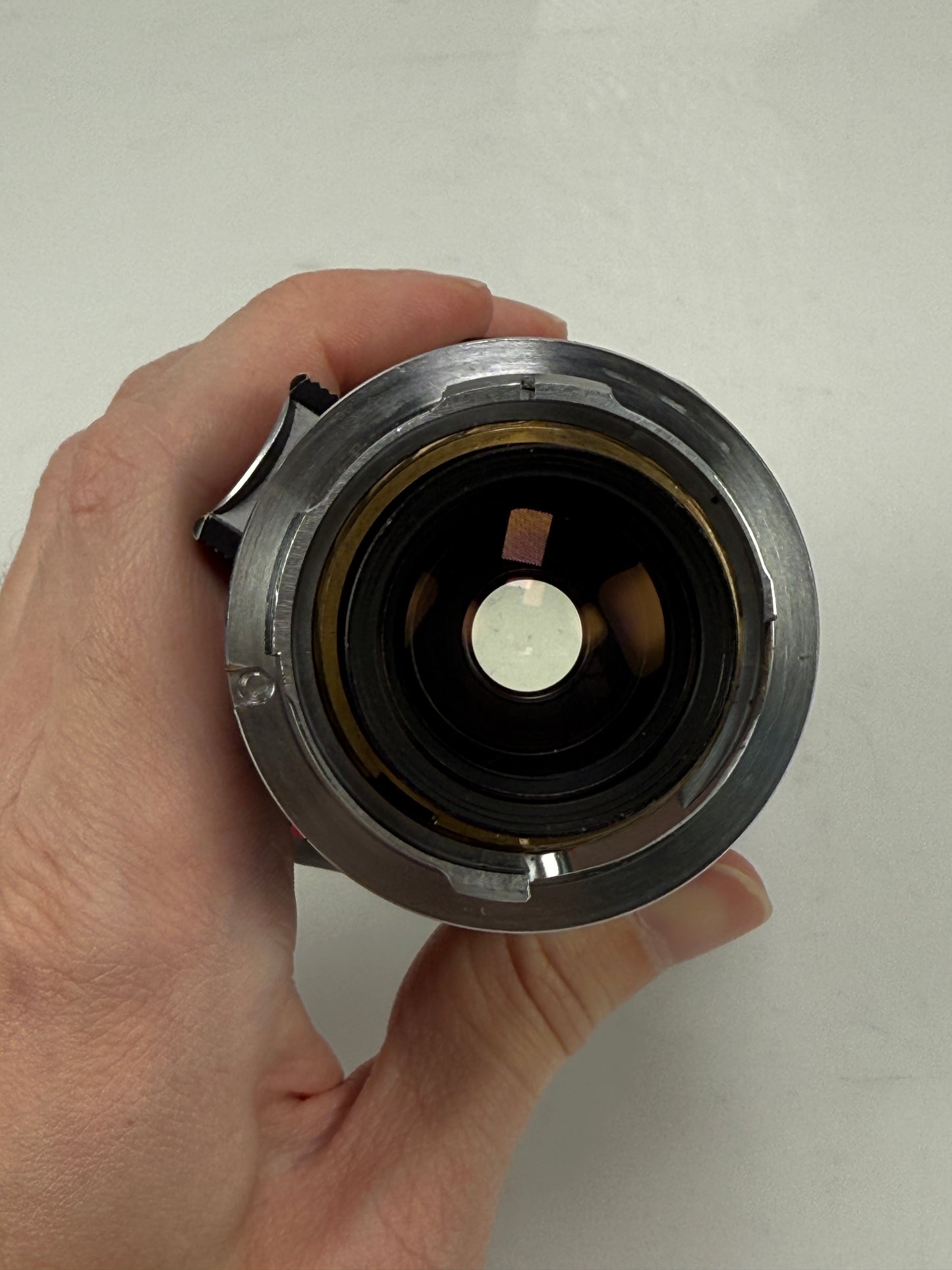 Leica 28mm f2.8 Elmarit V2 9 Element Lens Infinity Lock w/ hood 12501 (18th made)