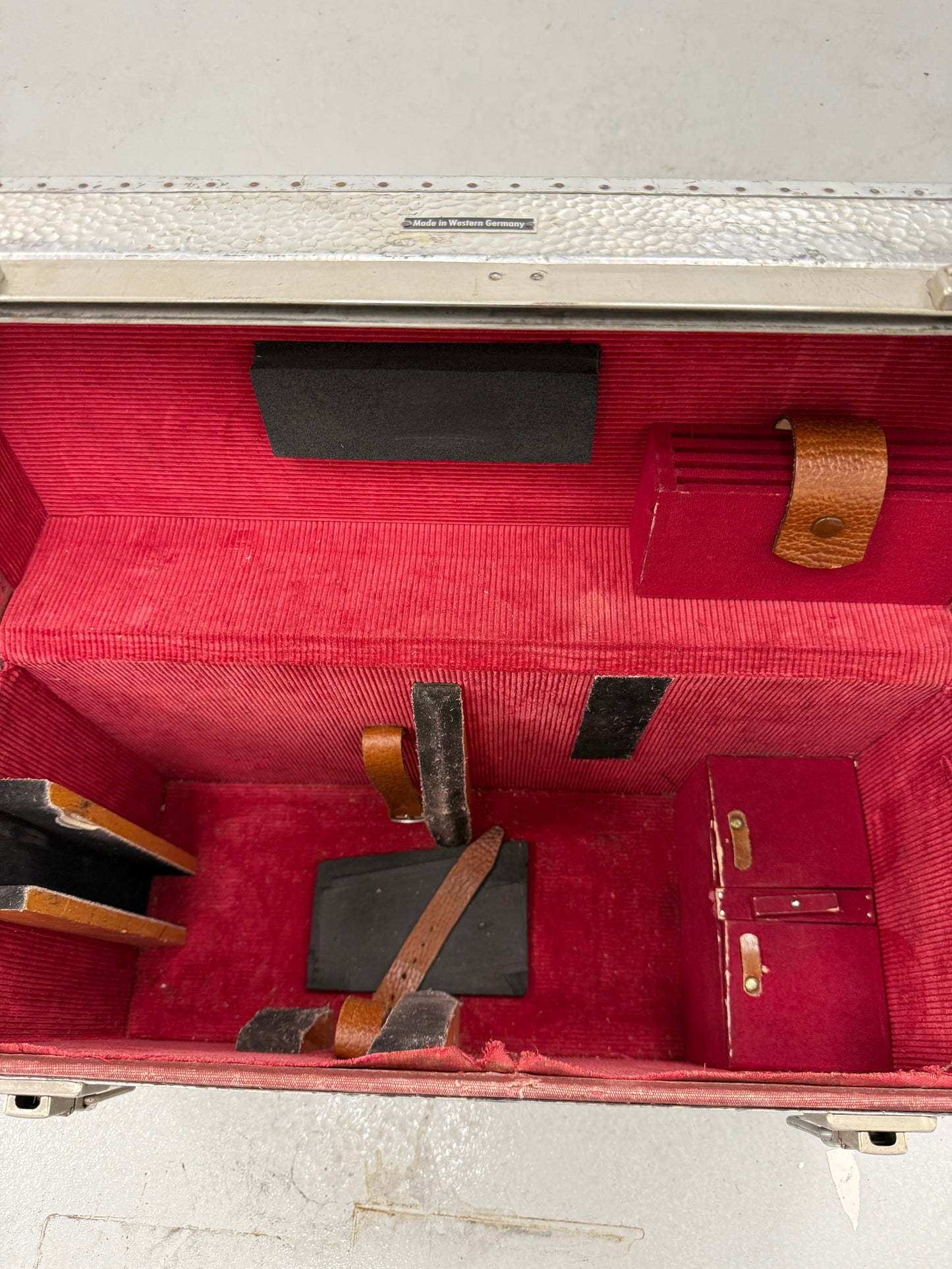 Arriflex Arri cinema Film camera aluminum metal carrying case