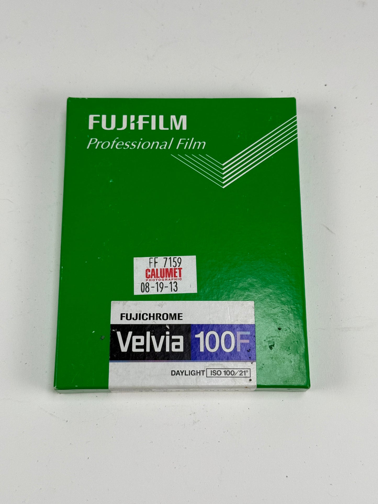 Fujifilm Velvia 100F 4x5 inch Film 20 Sheets Exp 2014