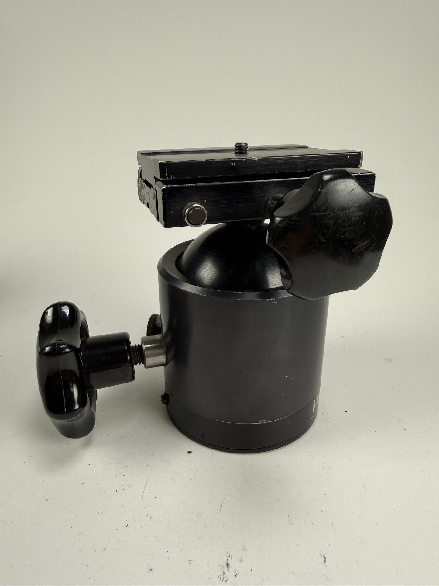 ARCA SWISS Classic Pro Monoball Ball Head for tripod Black
