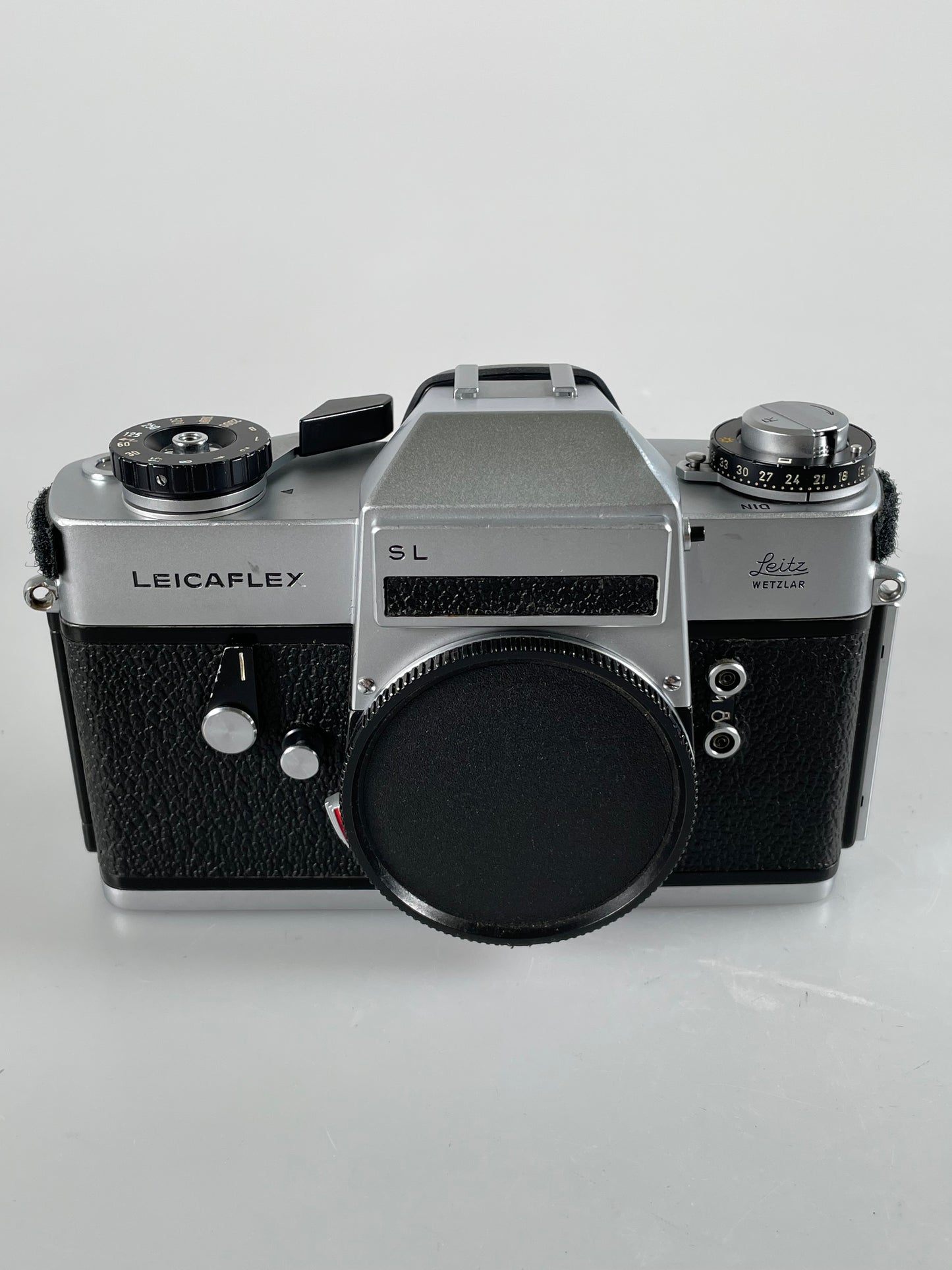 Leicaflex SL Chrome Body 35mm film camera