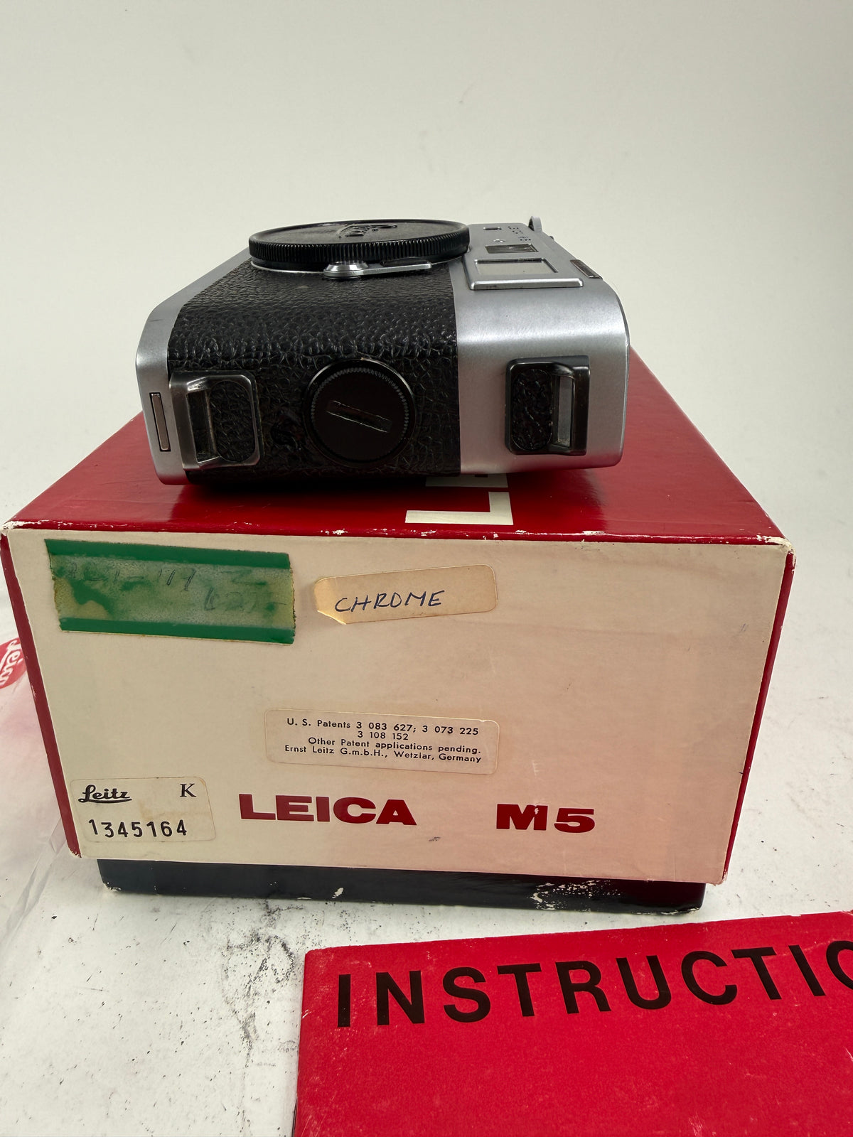 Leica M5 2 Lug Chrome 35mm Rangefinder Film Camera