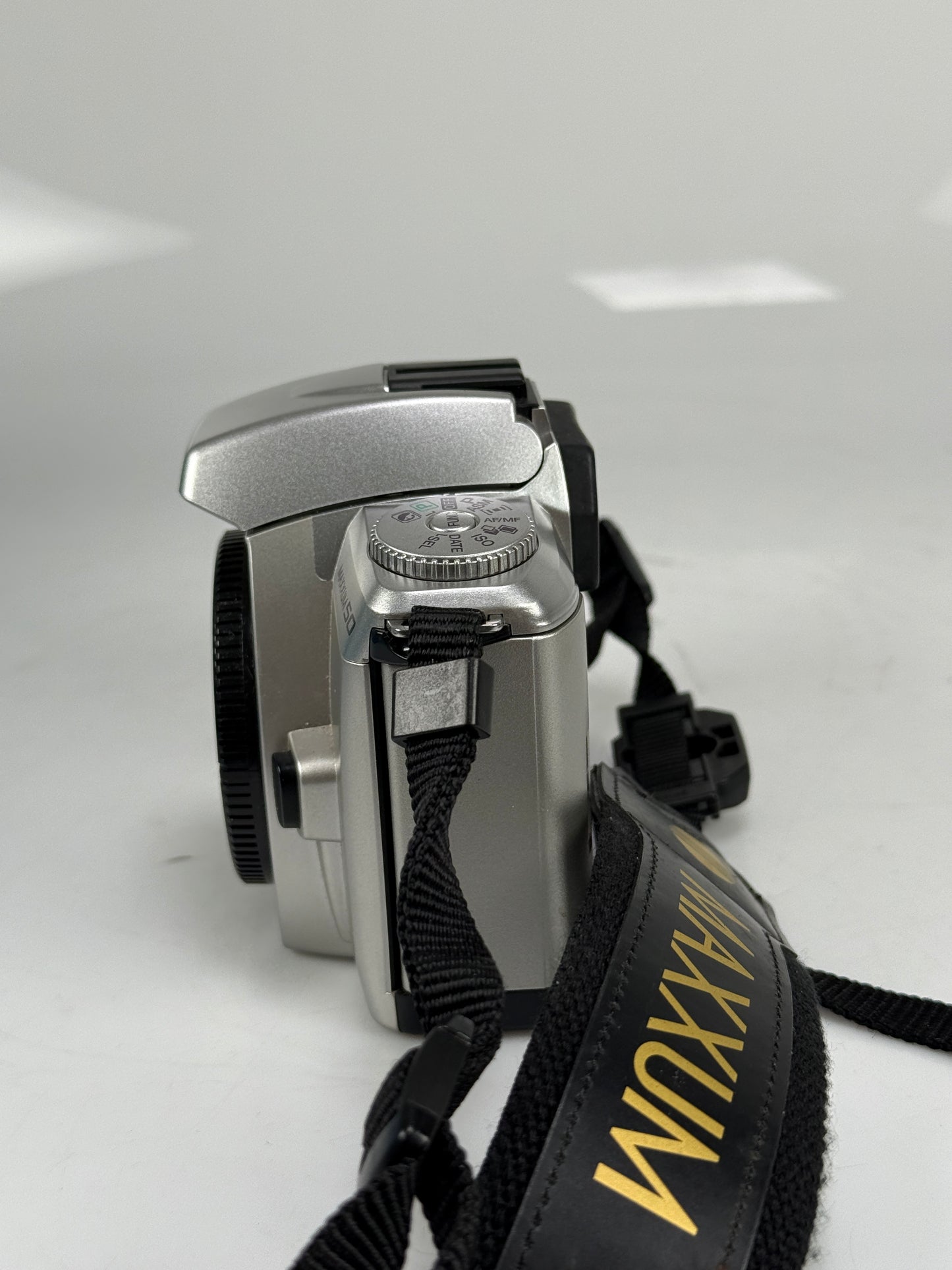 Minolta Maxxum 5D Date w/AF 28-100mm f3.5-5.6 d lens kit