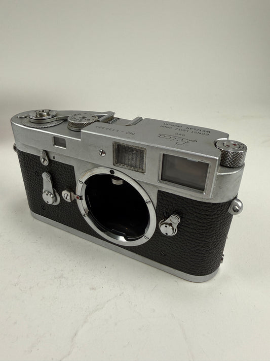 Leica M2 35mm rangefinder film camera body chrome LATE self timer 1132XXX