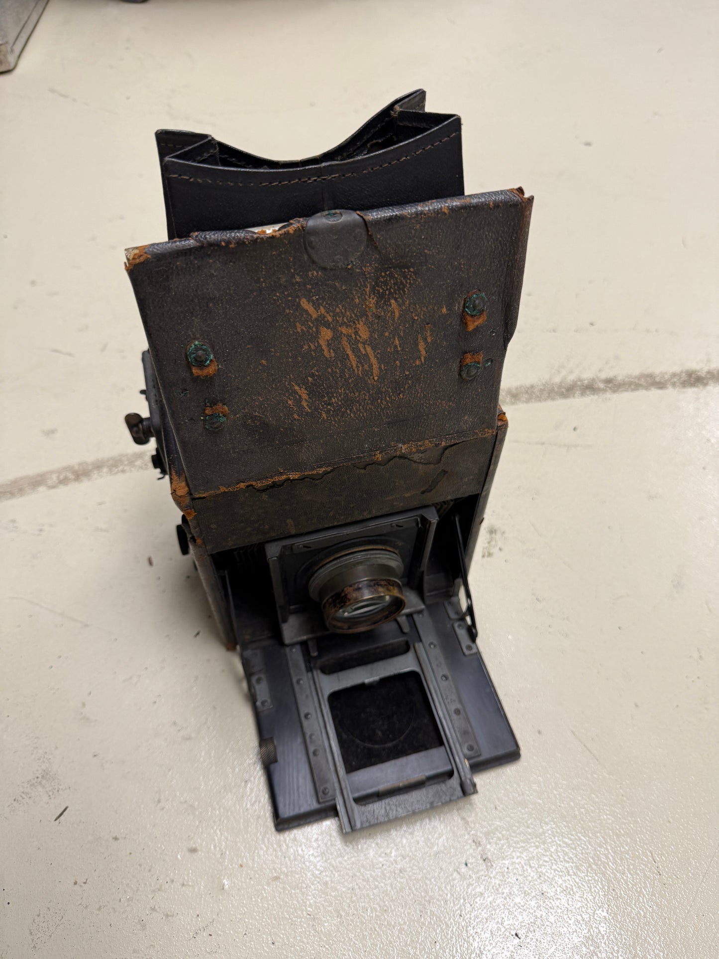 Compact Graflex SLR Large Format Film Camera with Bausch Lomb 5x7 lens