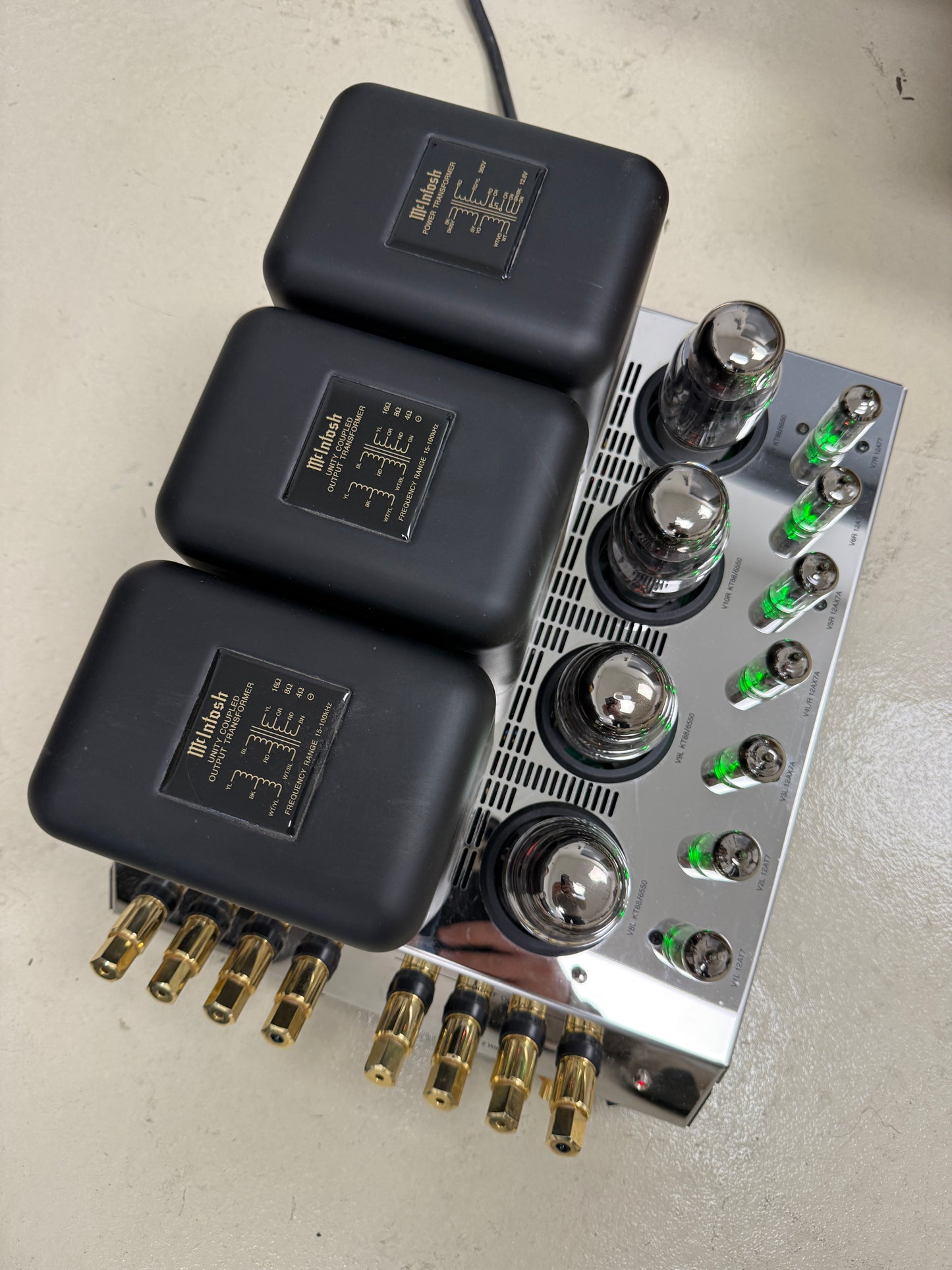 McIntosh MC275 MK VI stereo tube amplifier