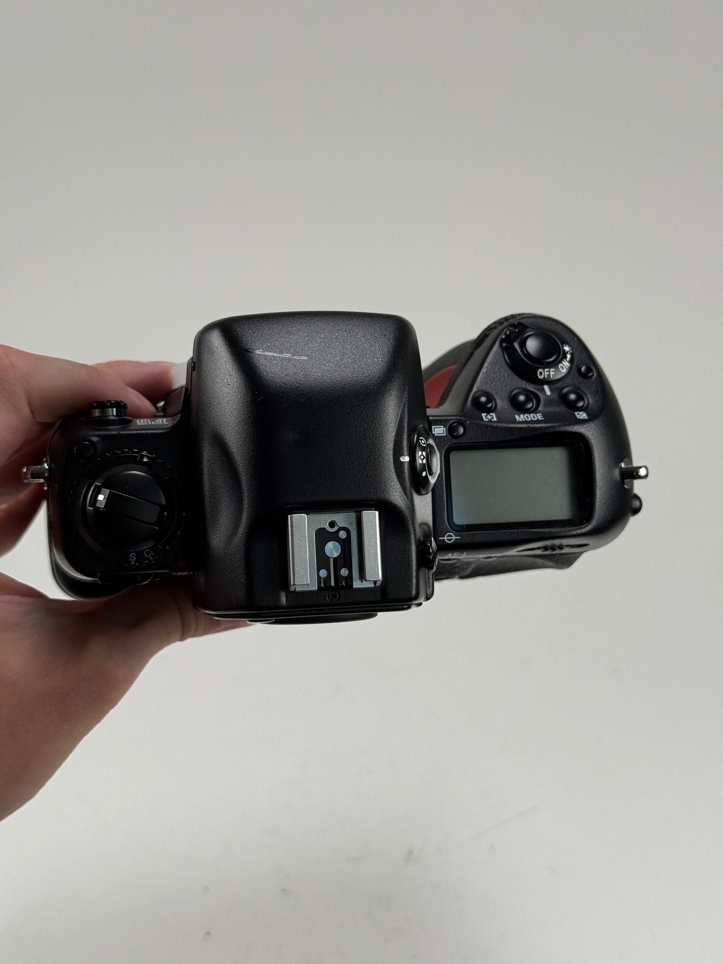 Nikon F5 35mm SLR Film Camera Body