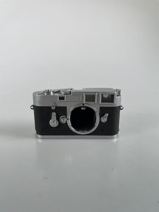 Leica M3 SS Single Stroke Rangefinder 35mm Film Camera Chrome SN:1077XXX