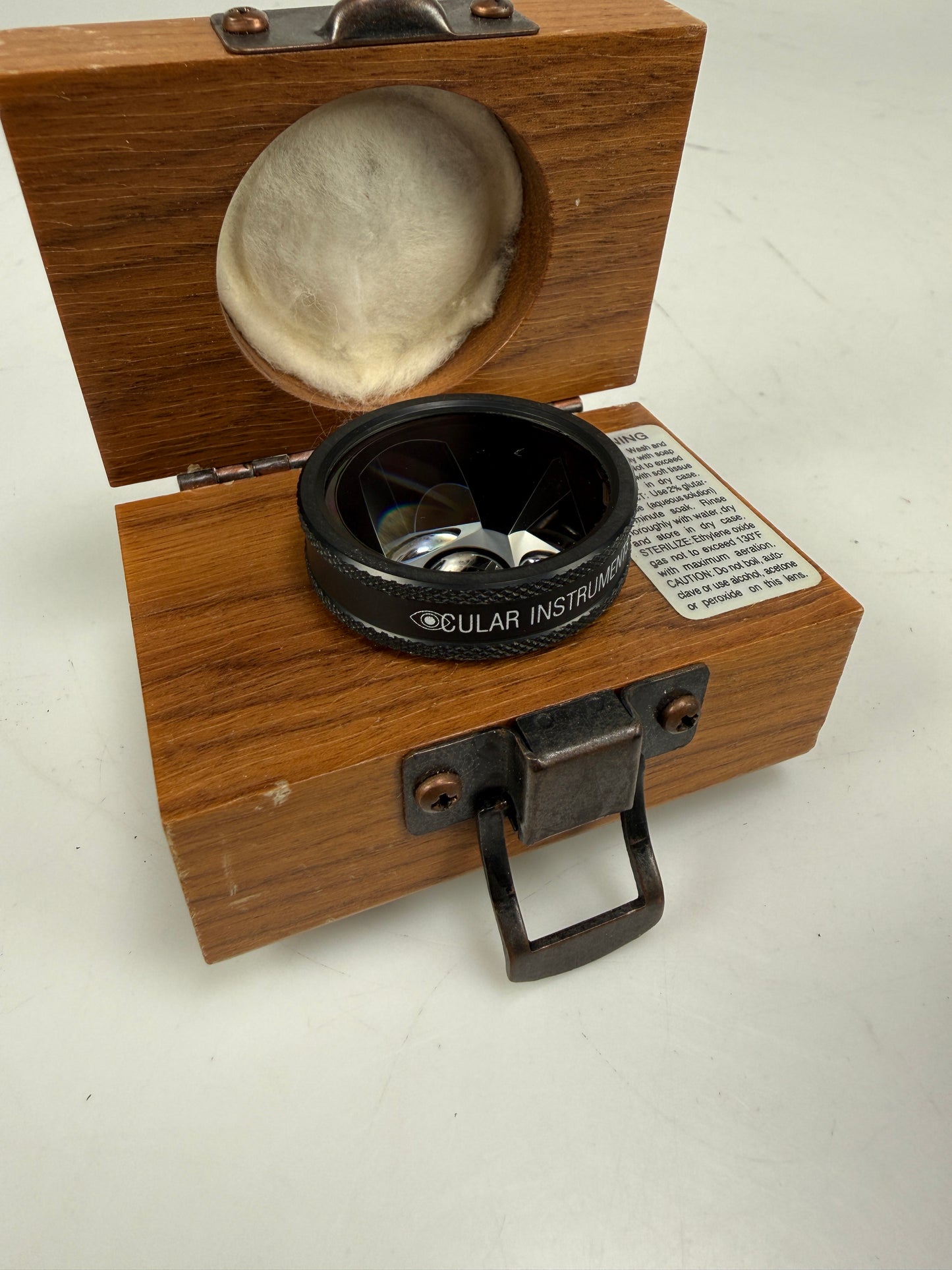 OCULAR INSTRUMENTS Three Mirror Universal Laser 18mm OD Lens with case OG3MA