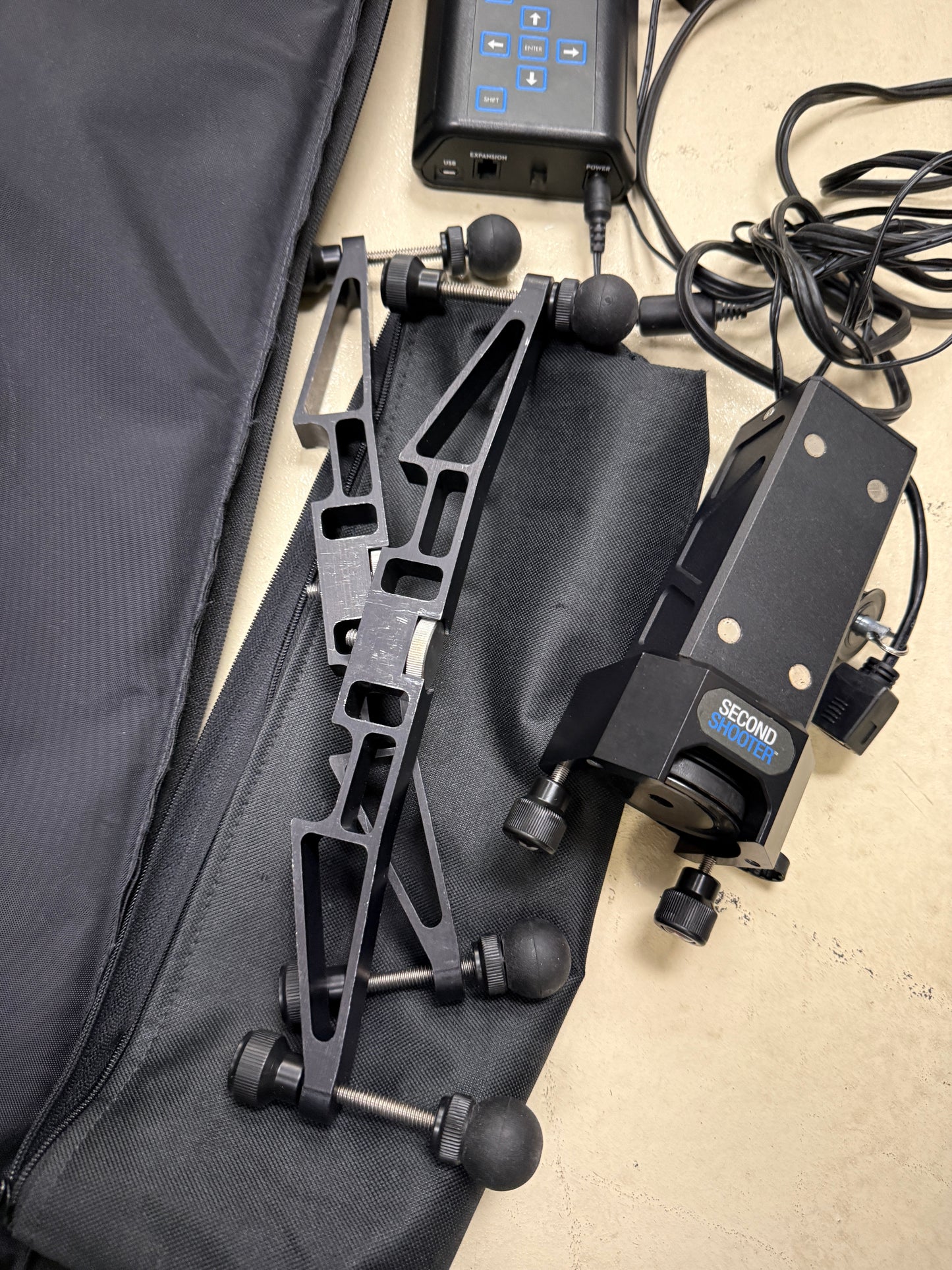 Kessler Crane CS1002 CineSlider 5Ft - Bundle With feet, and second shooter, soft case