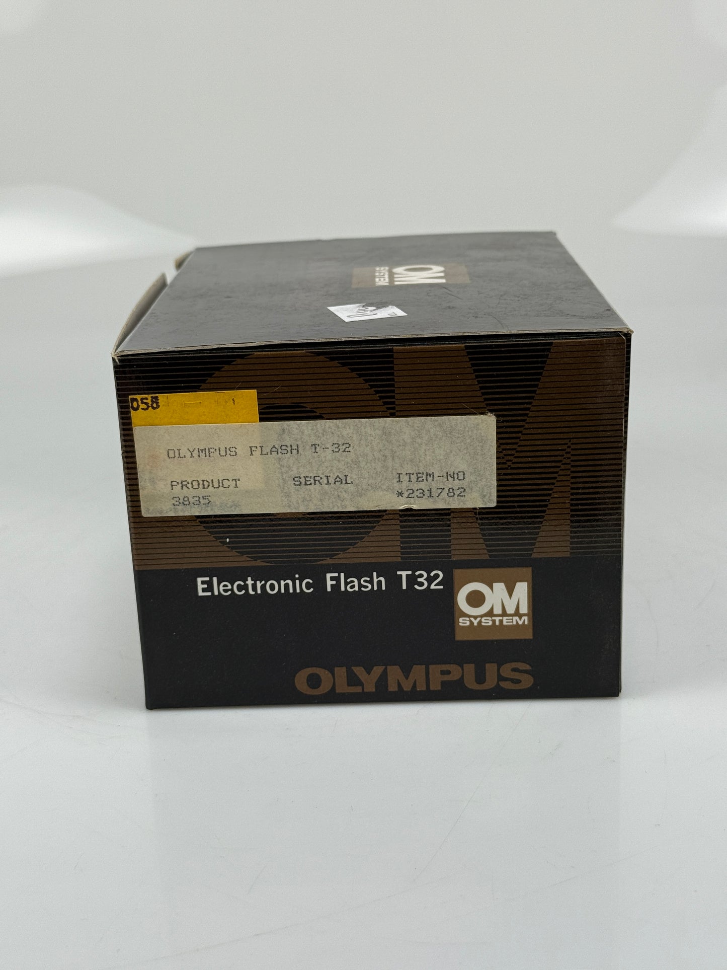 Olympus OM-System Electronic Flash T32 Shoe Mount