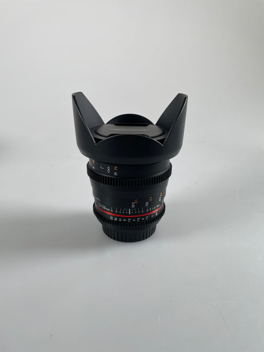 Rokinon 50mm T1.5 Cine DS Lens for Canon EF Mount, 6 Groups/9 Elements, 1.5' Min