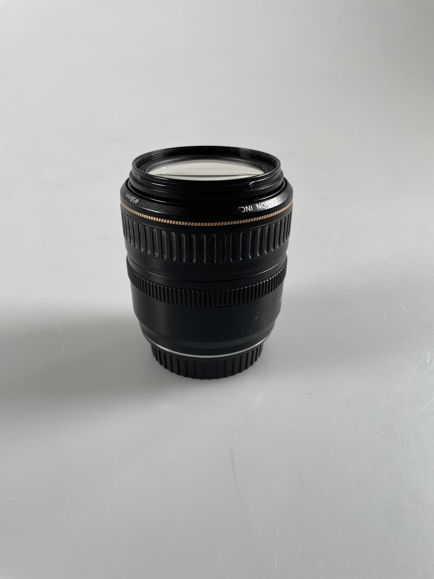 Canon EF 28-105mm f3.5-4.5 USM FX lens for EOS