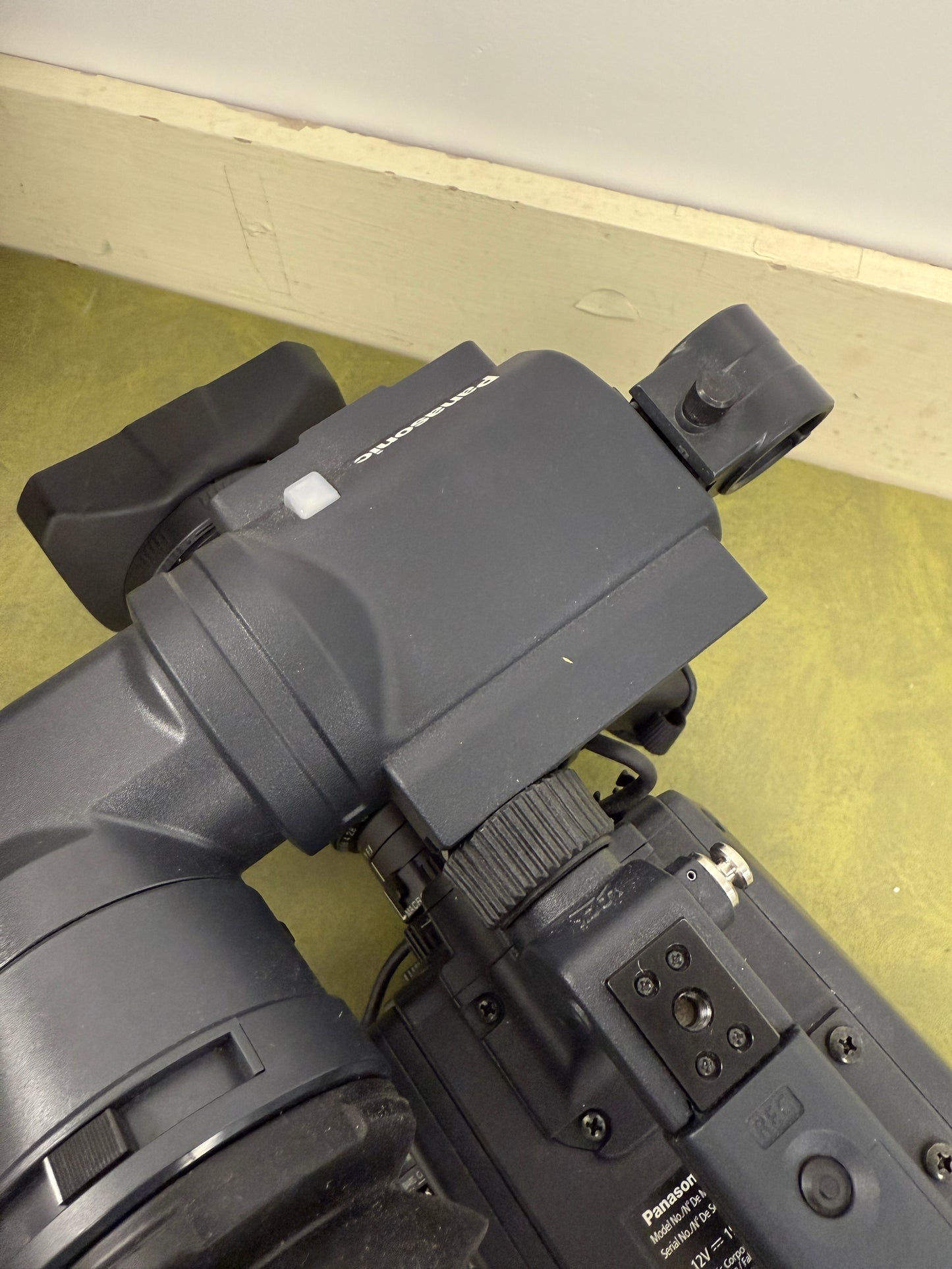 Panasonic AG-HPX370P P2 Camcorder with Fujinon T17X4.5BRM-L14 f1.6/5-77mm Lens