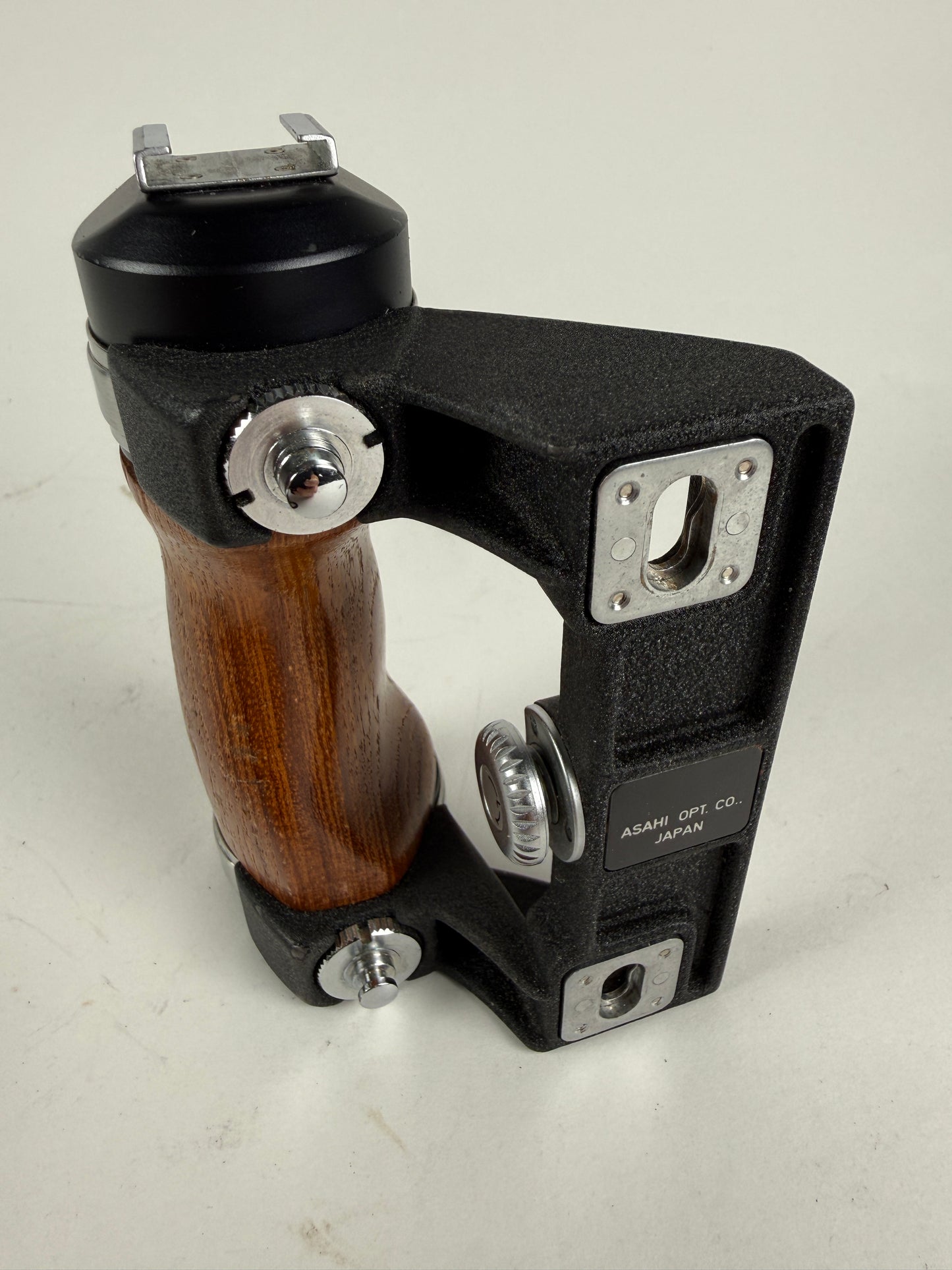 Pentax Wood Hand Grip for Pentax 6x7 67 67II Camera