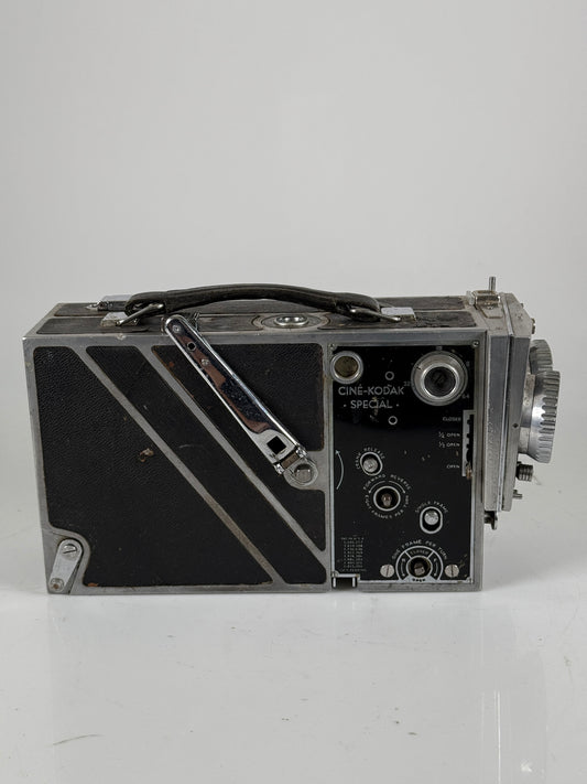 Vintage Cine Kodak Special 16mm Motion Picture Film Camera