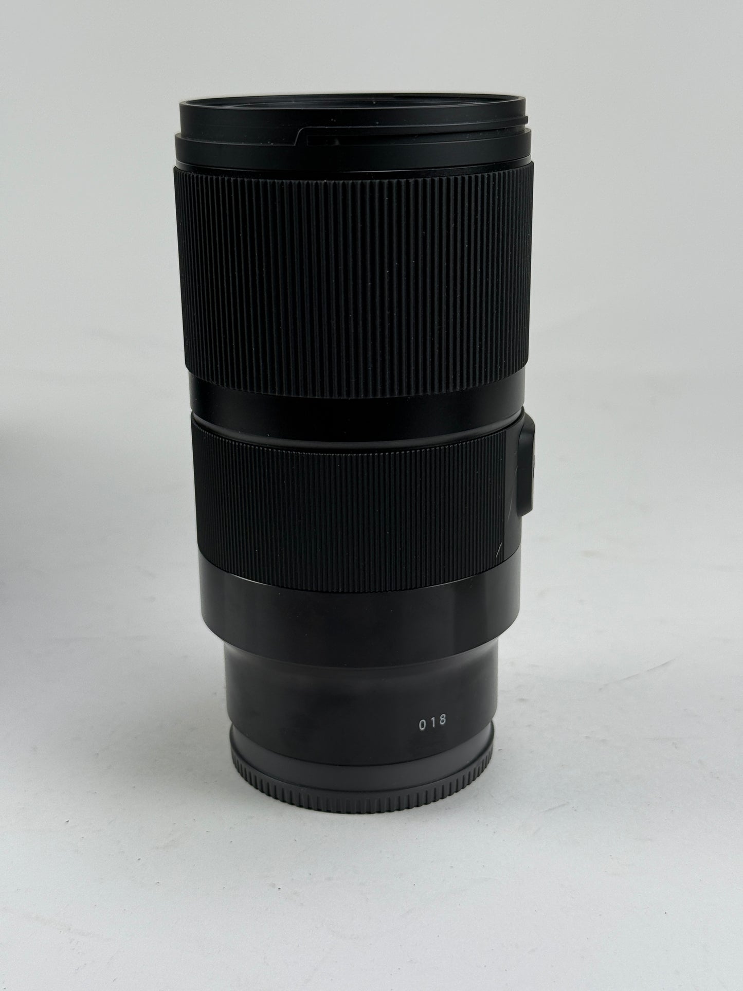 Sigma 70mm f2.8 Art DG Macro Lens for Sony E Mount