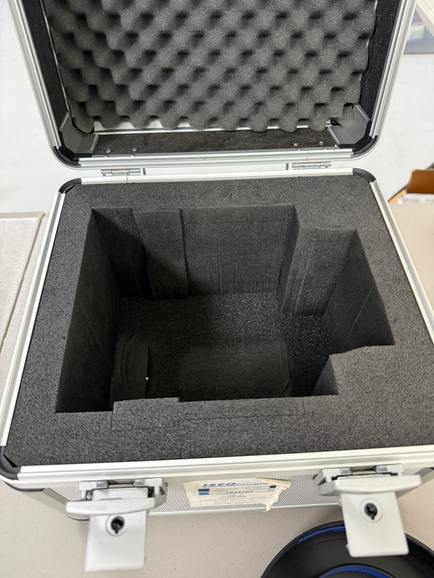 ISCO 1.9X Anamorphic Lens Super - Widescreen Attachment DLP Cinema