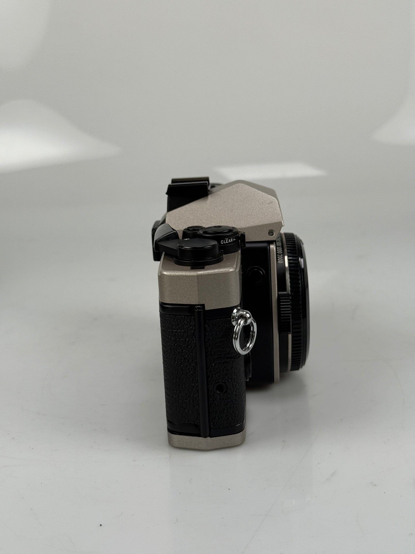 Olympus OM-4T Chrome 35mm SLR Film Camera