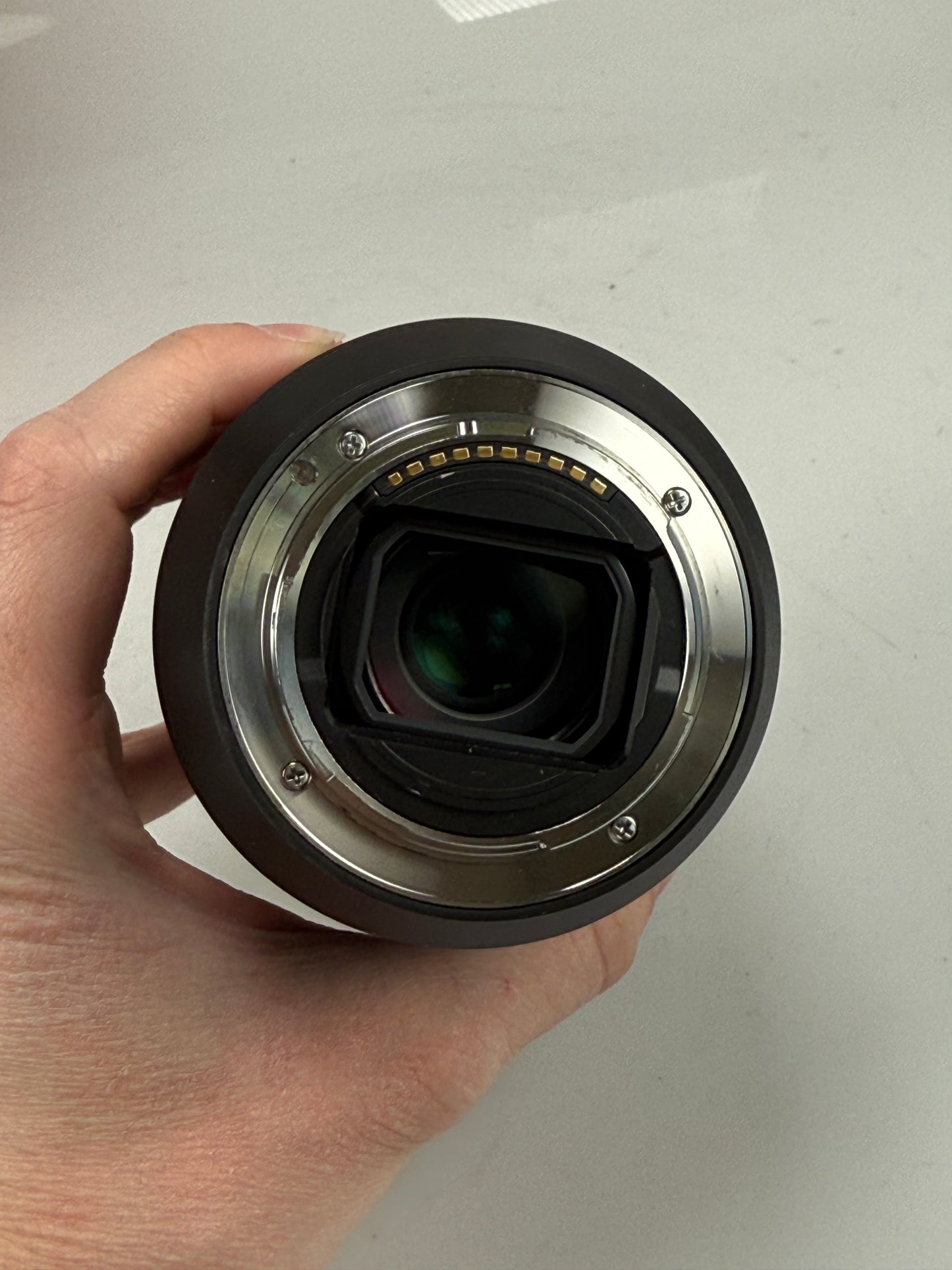 Sony FE 24-105mm f4 G OSS E-Mount Camera Lens - Black