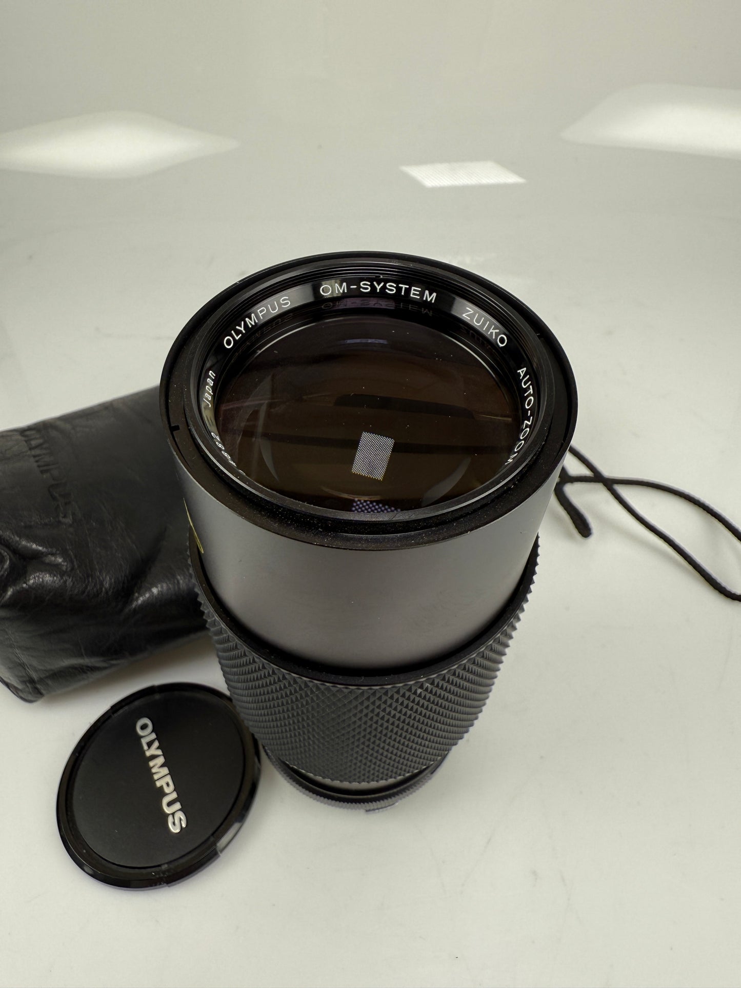 Olympus OM 65-200mm f4 Zuiko Close Focus Lens