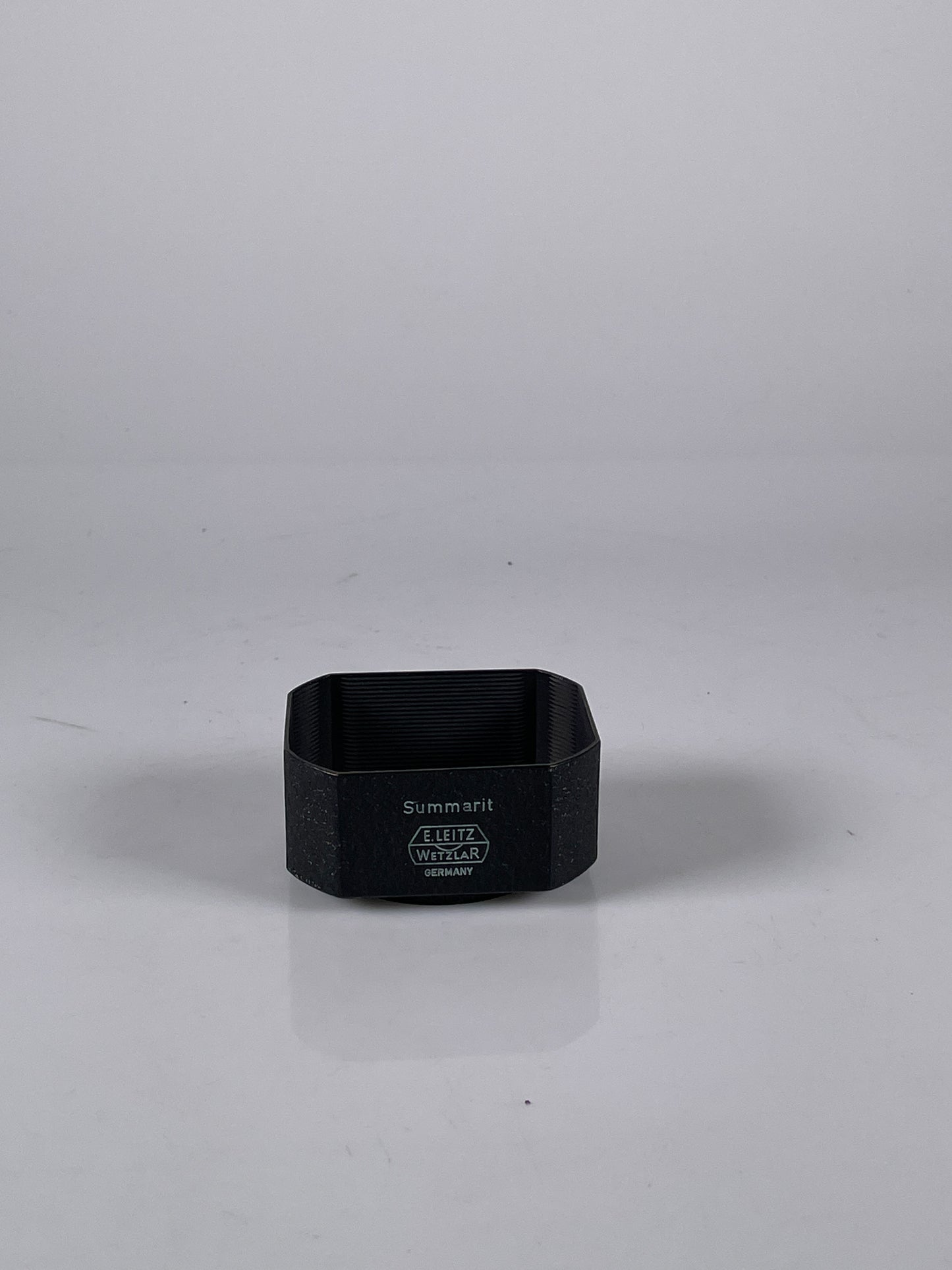 Leica Leitz Wetzlar XOONS Summarit Lens Hood 12520 fits 50mm F1.5