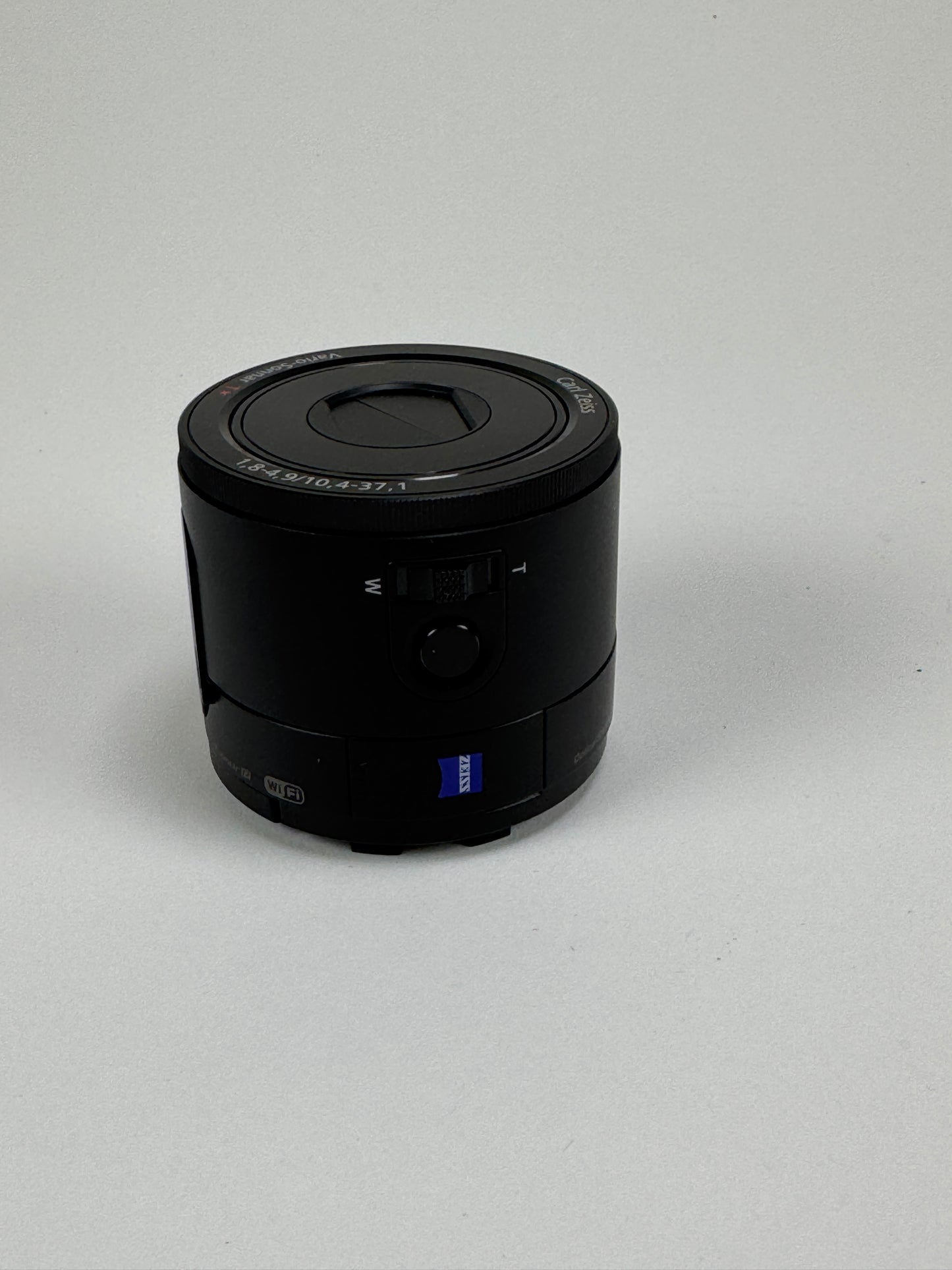 Sony Cyber-Shot DSC-QX100 Digital Camera for Smartphones