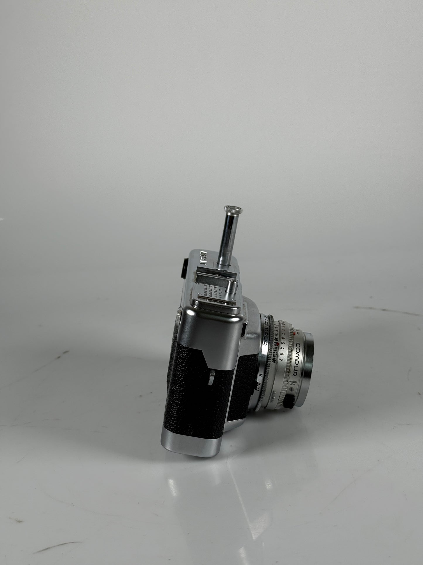 Voigtlander Vitessa T 35mm Film Camera w/ Color Skopar 50mm f2.8 Lens