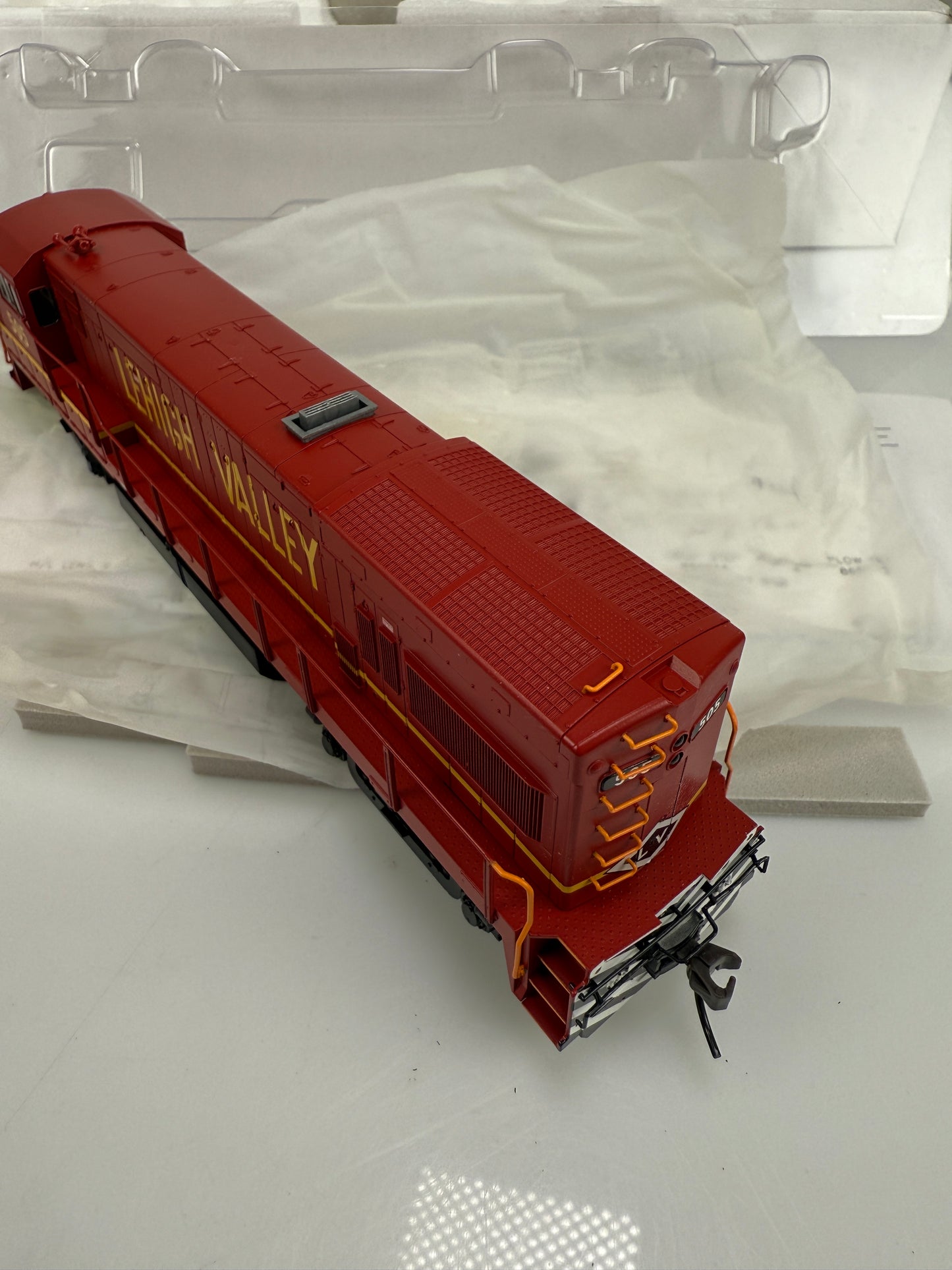 Atlas HO Lehigh Valley 505 #8267 Locomotive U23B