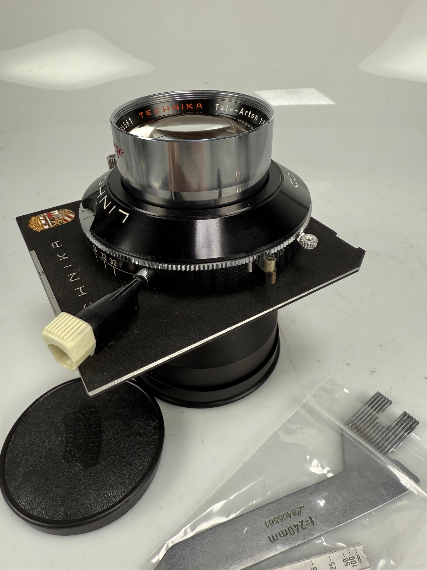 Linhof select Schneider Tele-arton 240mm f5.5 Large format lens, with cam RARE