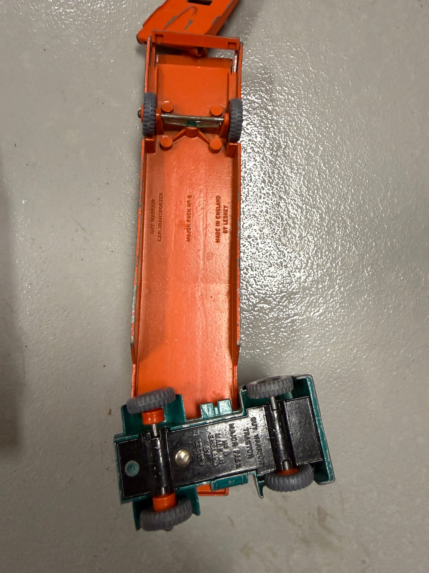 Vintage Lesney Matchbox, hot wheel car lot of 29 vehicle toys