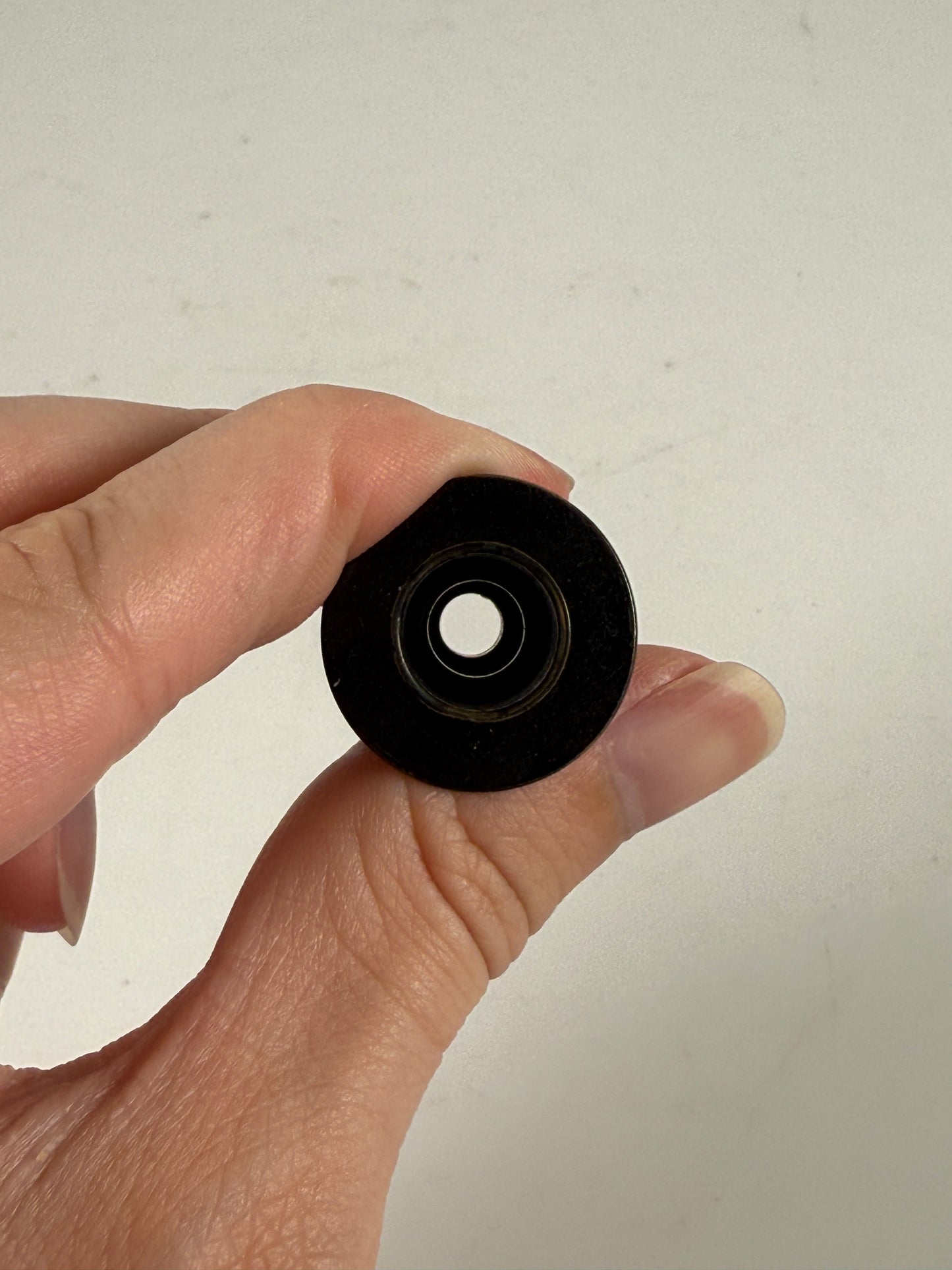 Leica Take-Up Spool SVOOP for LEICA IIIG IIId IIIF IG IIIc marked Canada