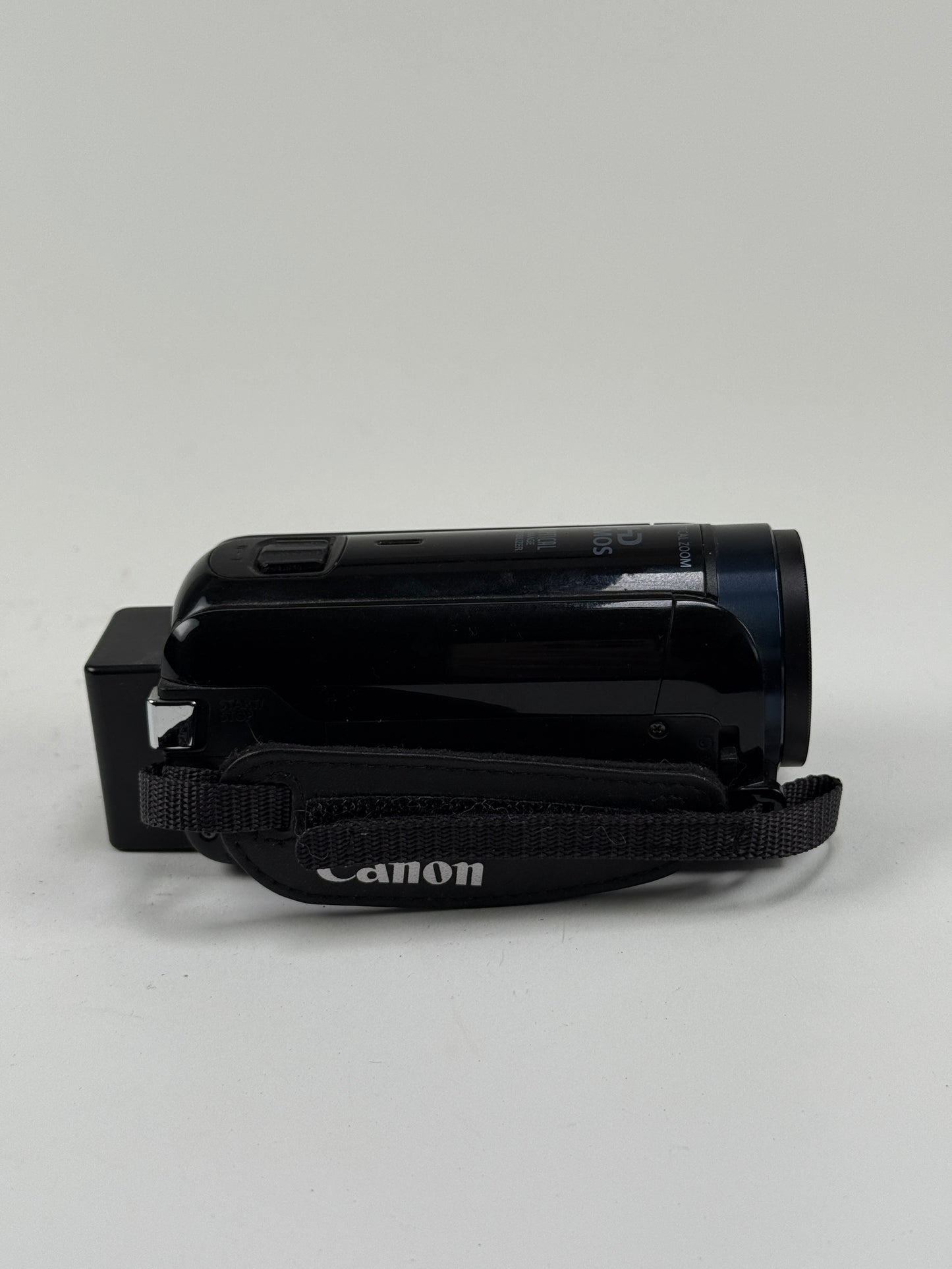 Canon Vixia HF R600 Digital Camcorder
