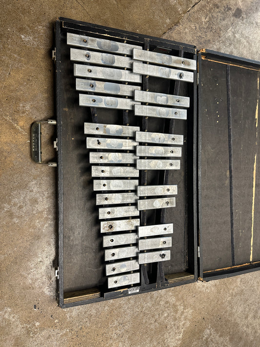 Deagan vintage glockenspiel instrument