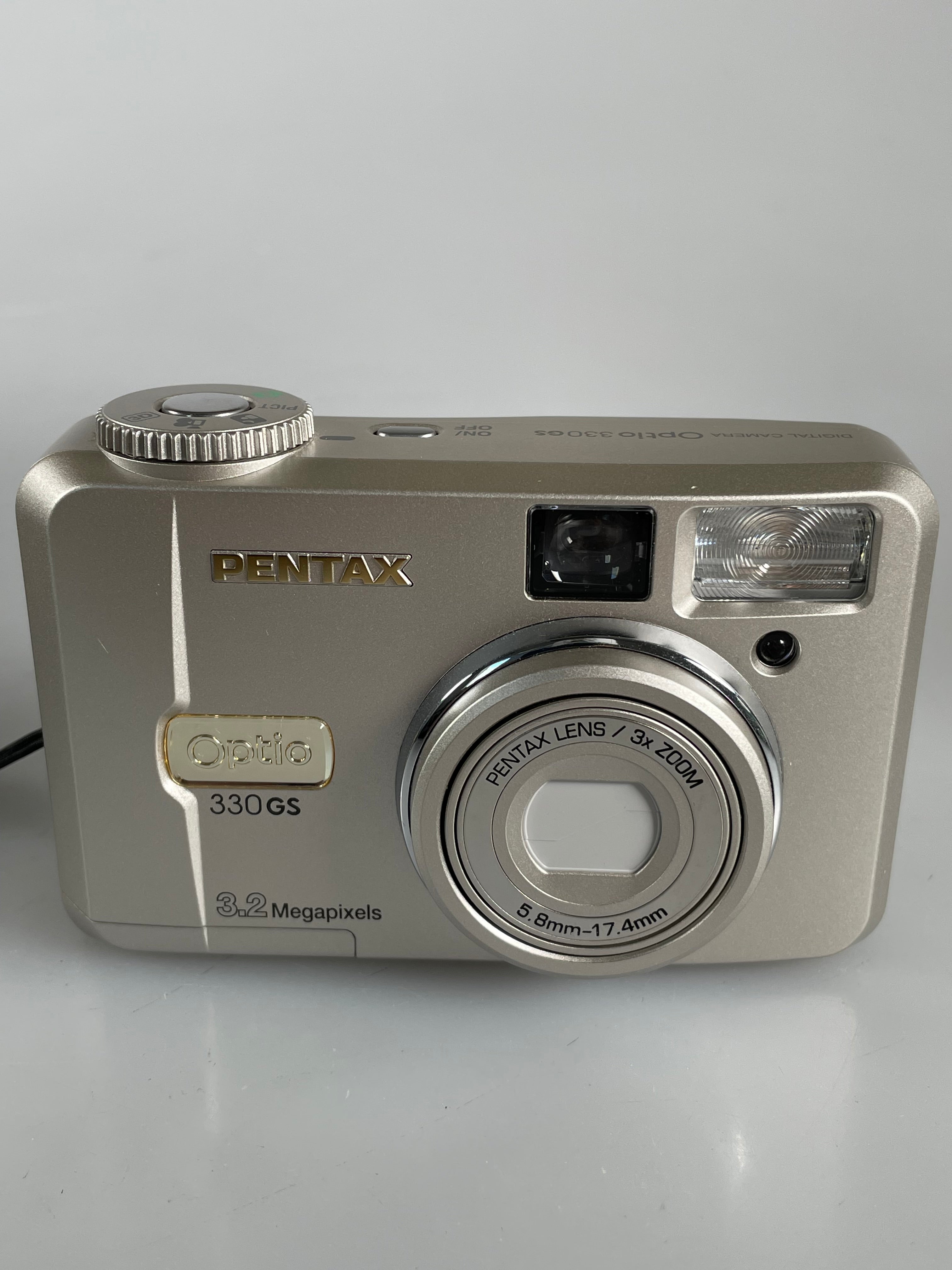 Pentax Optio 330 GS 3.2MP Digital Camera Point and outlet Shoot