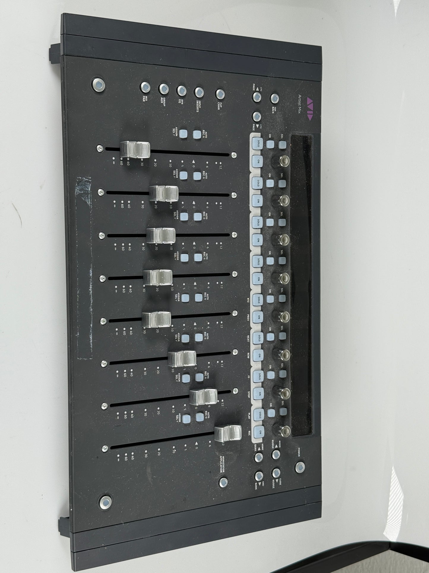 Avid Artist Mix Compact 8-Fader Control Surface