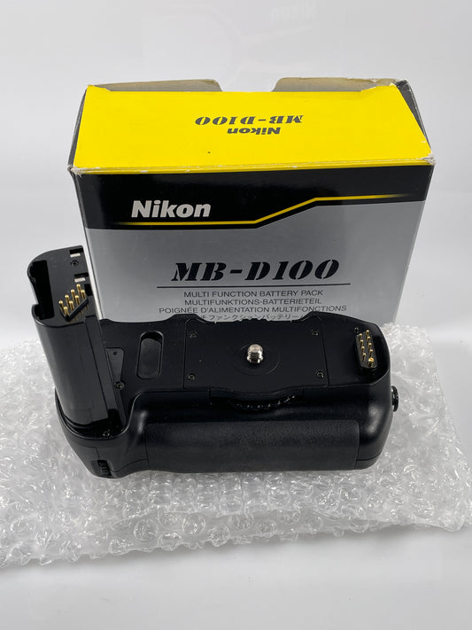 Nikon MB-D100 Multi-Function Battery Pack for D100