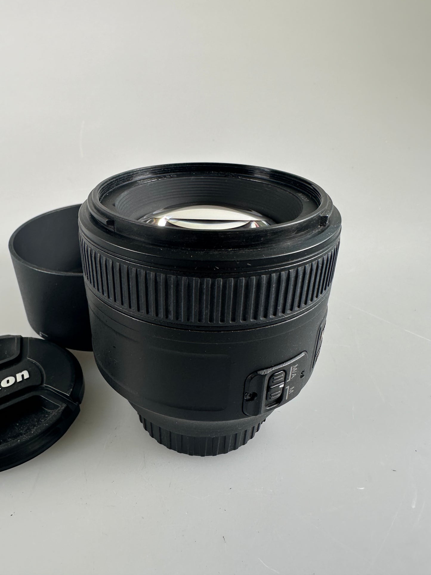 Nikon Nikkor AF-S 85mm f1.8 G Lens