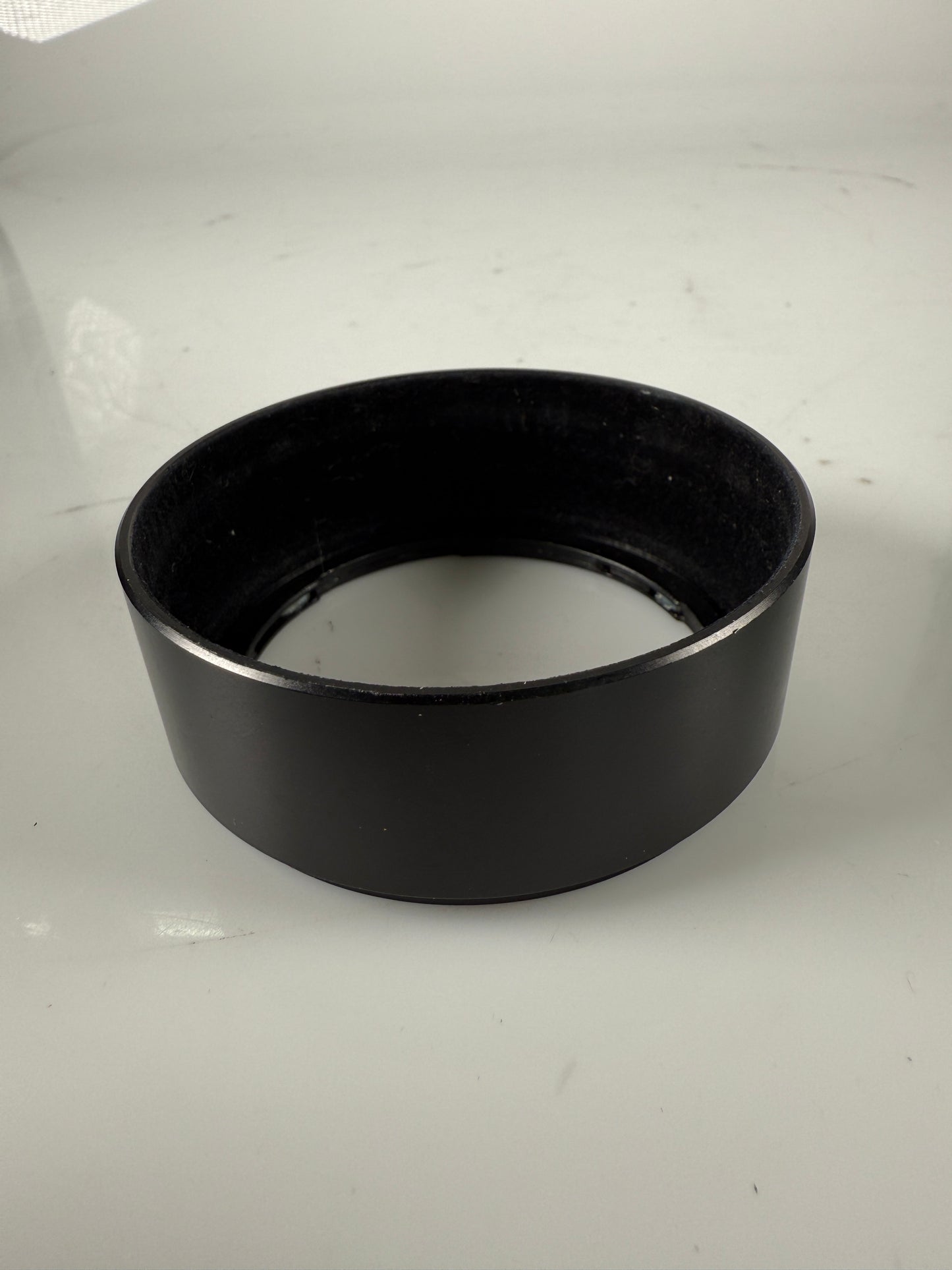Canon BW-52A lens hood shade