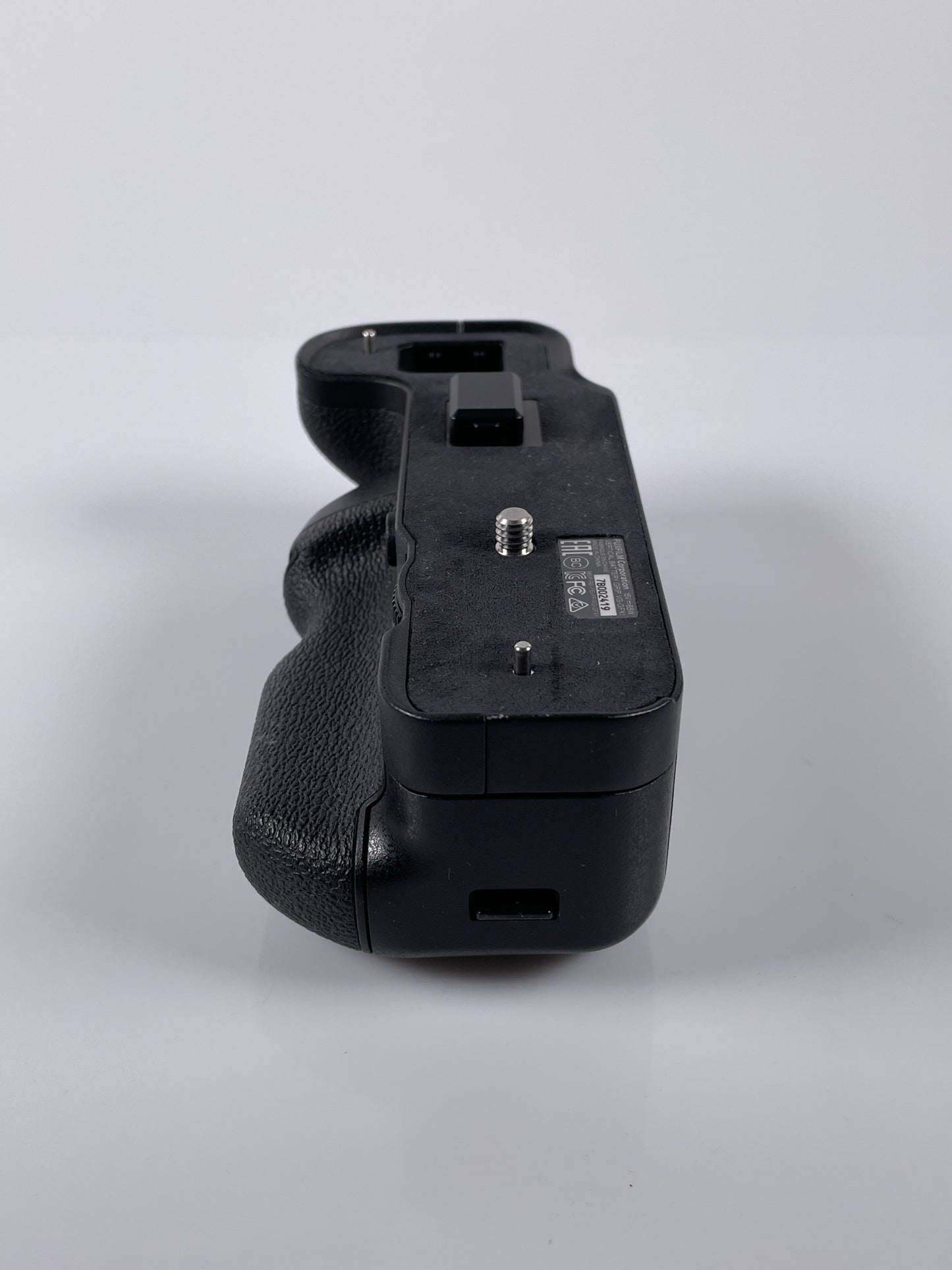 Fuji Fujifilm VG-GFX1 Vertical Battery Grip for GFX-50S