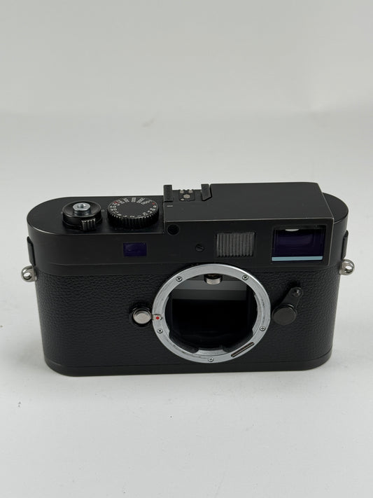 Leica M Monochrom Digital CCD Rangefinder Camera 10760