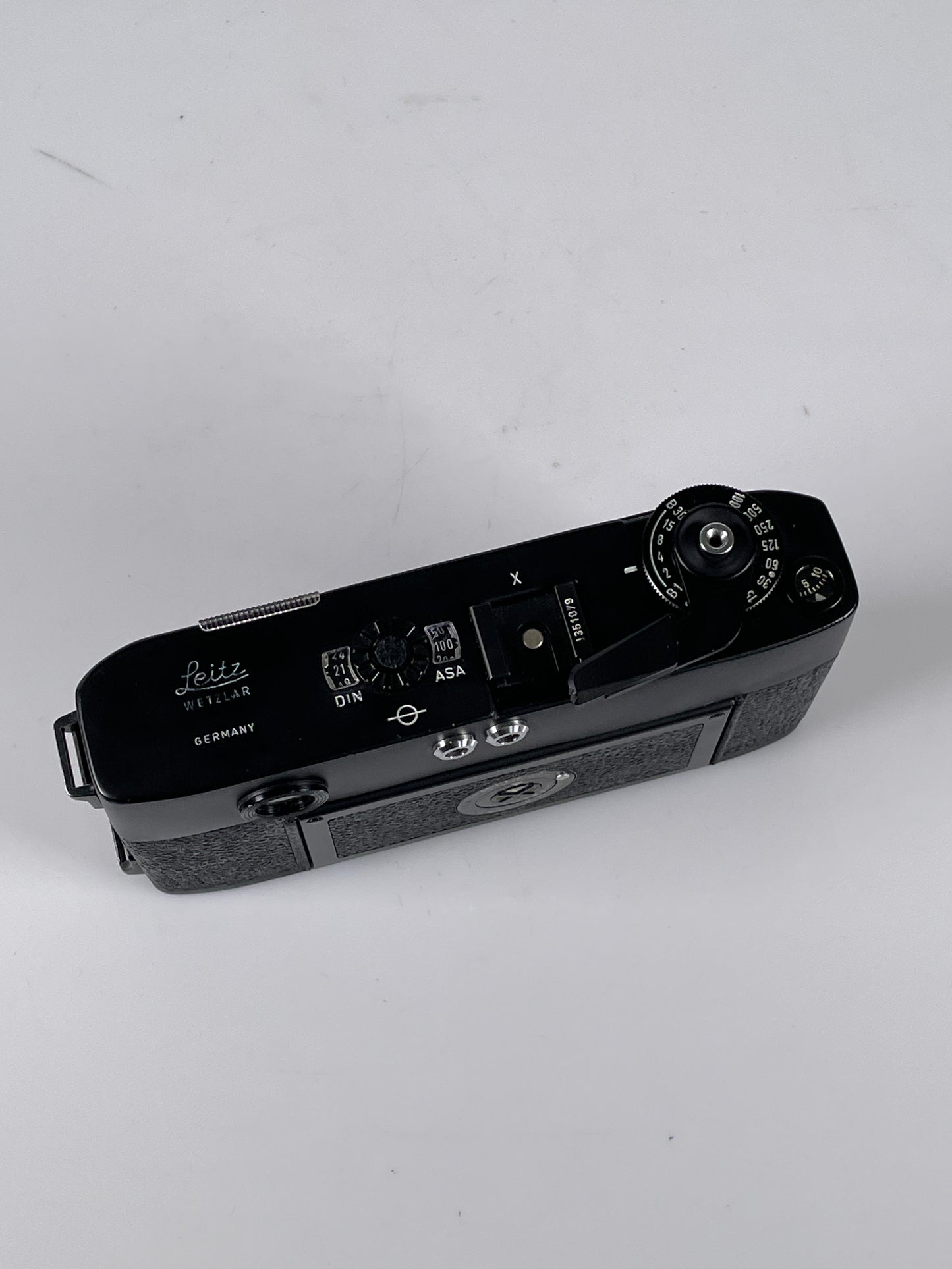Leica M5 Black Chrome 35mm Rangefinder Film Camera 2 lug