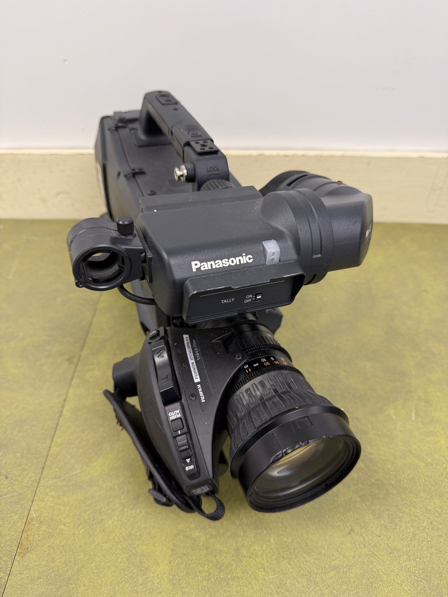 Panasonic AG-HPX370P P2 Camcorder with Fujinon T17X4.5BRM-L14 f1.6/5-77mm Lens