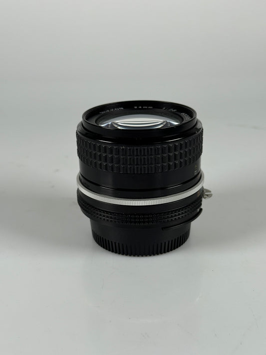 Nikon Nikkor Ai 24mm f2.8 Wide Angle MF Lens
