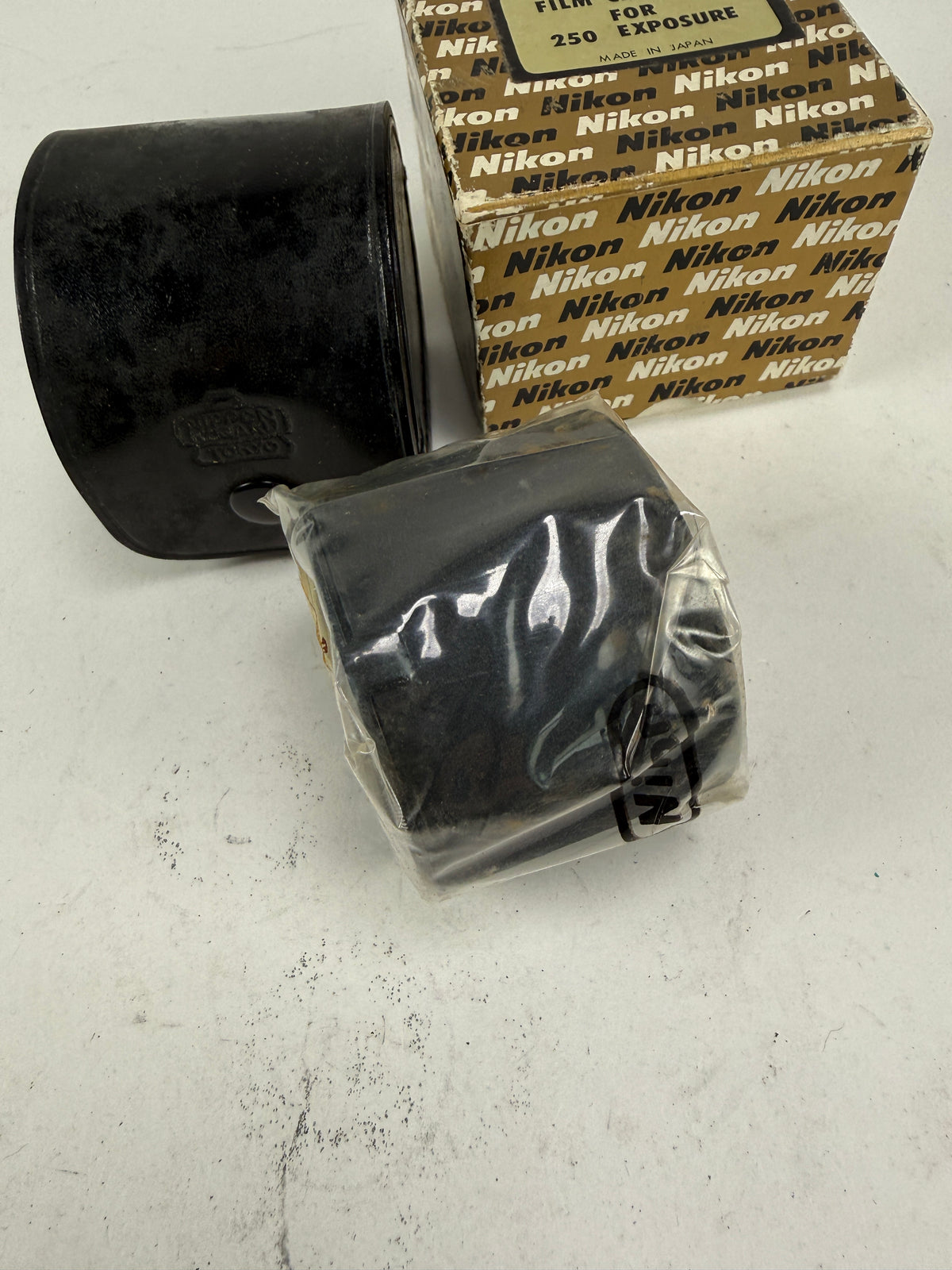 Nikon 250 Exposure Film Cassette MZ-1 for F2 NOS