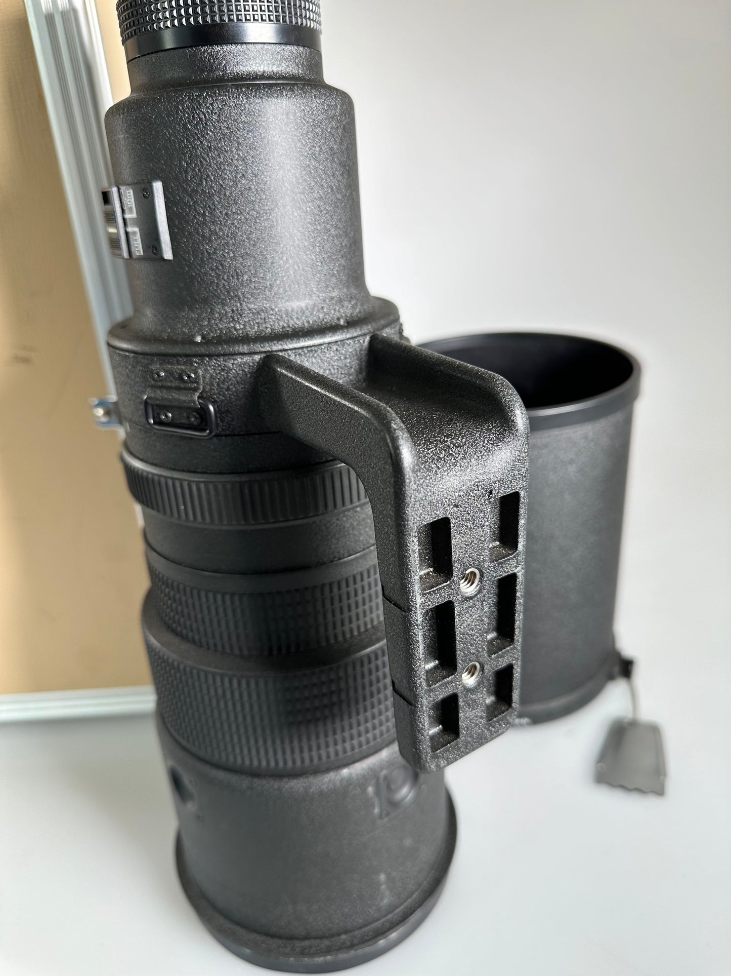Nikon AF-I NIKKOR 500mm F4 D ED Camera Lens