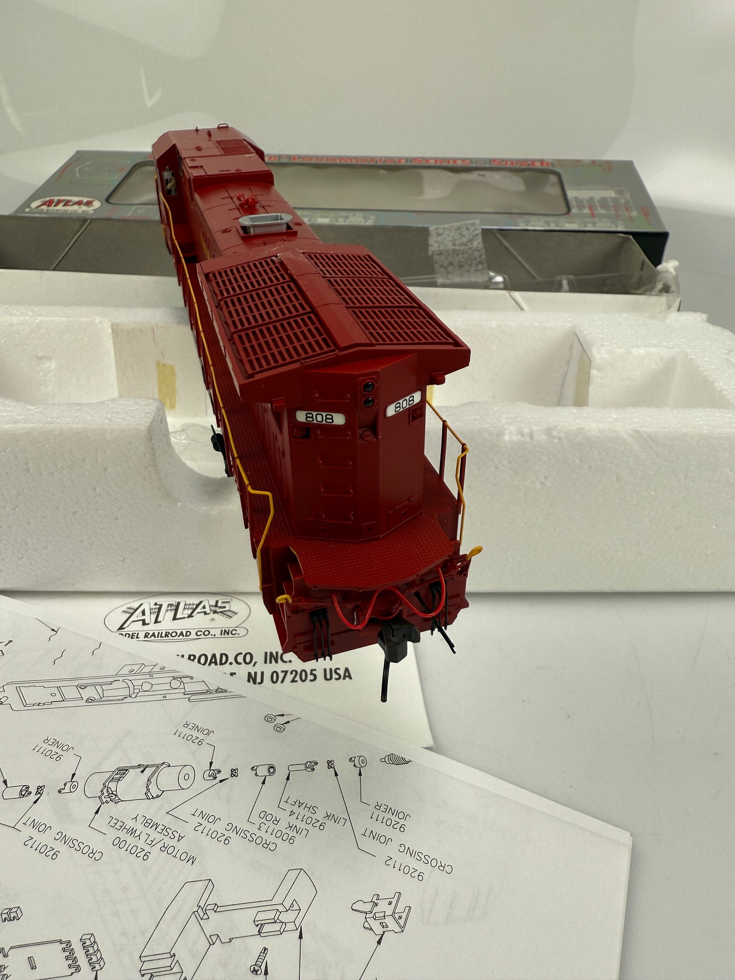 Atlas Silver 7201 Dash 8-40B GE General Electric HO Locomotive