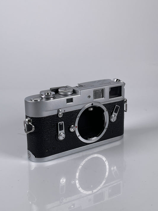 Leica M4 Chrome 35mm rangefinder film camera body